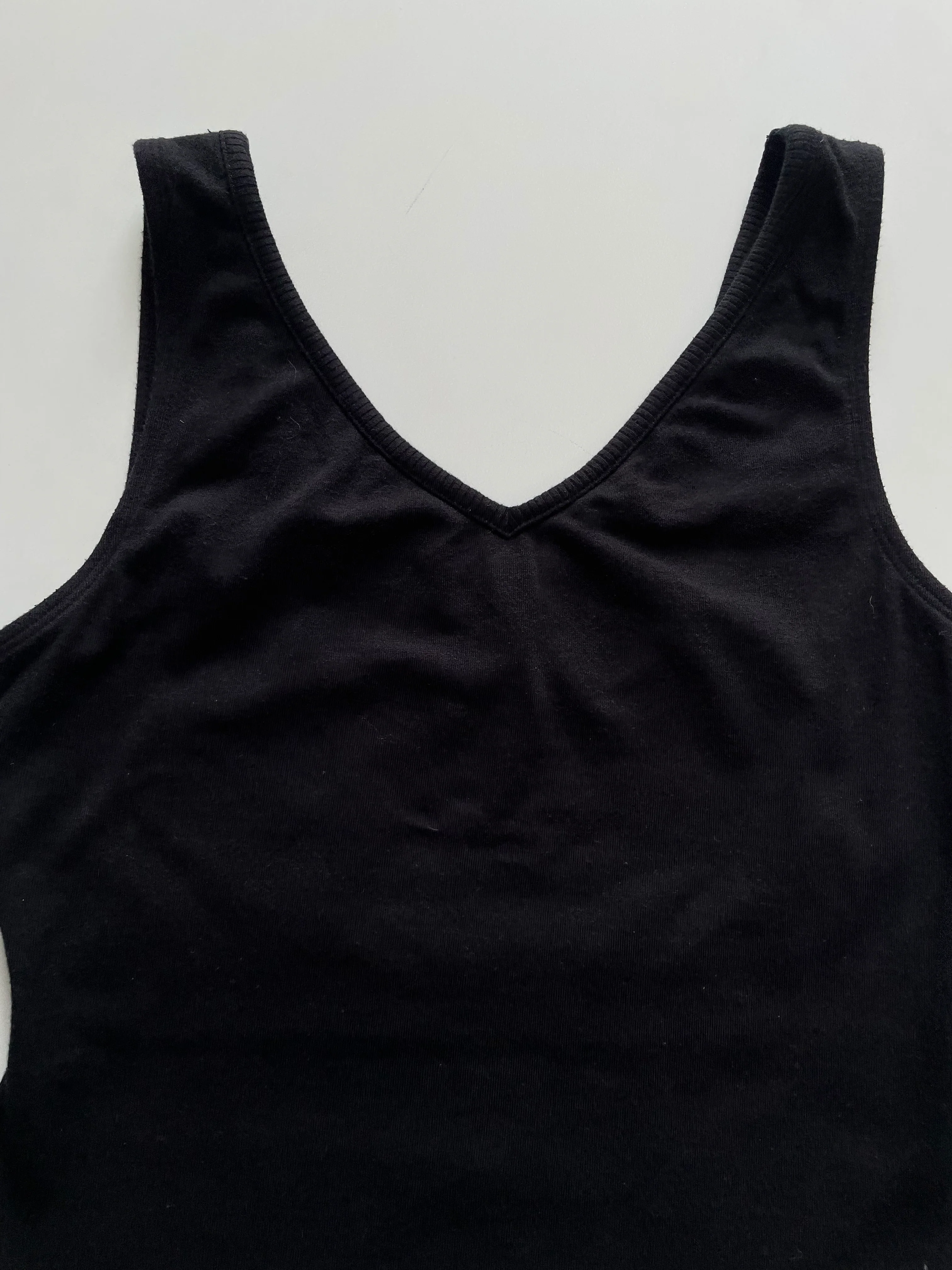Cherokee Active Wear-Bust 32 to 34 - Image 2