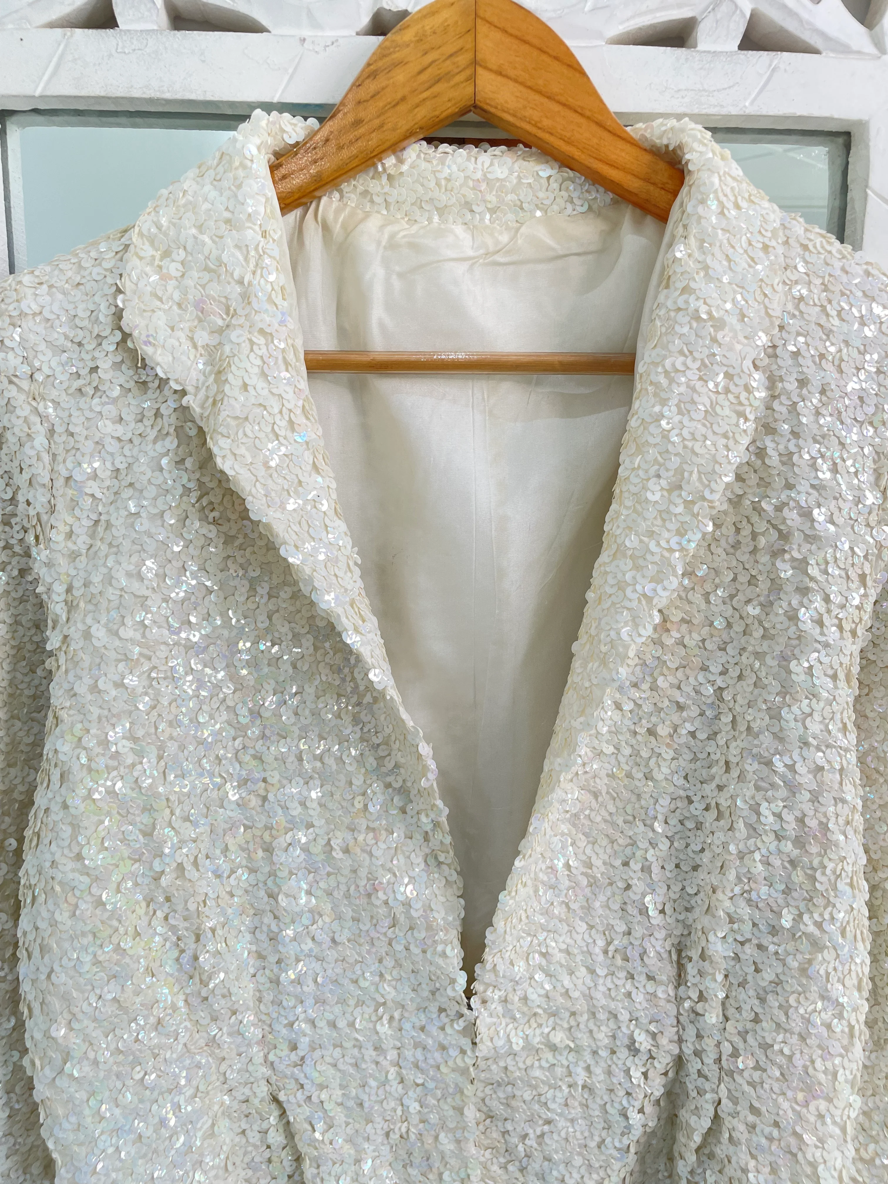 Sequin Blazer-Bust 38 - Image 2