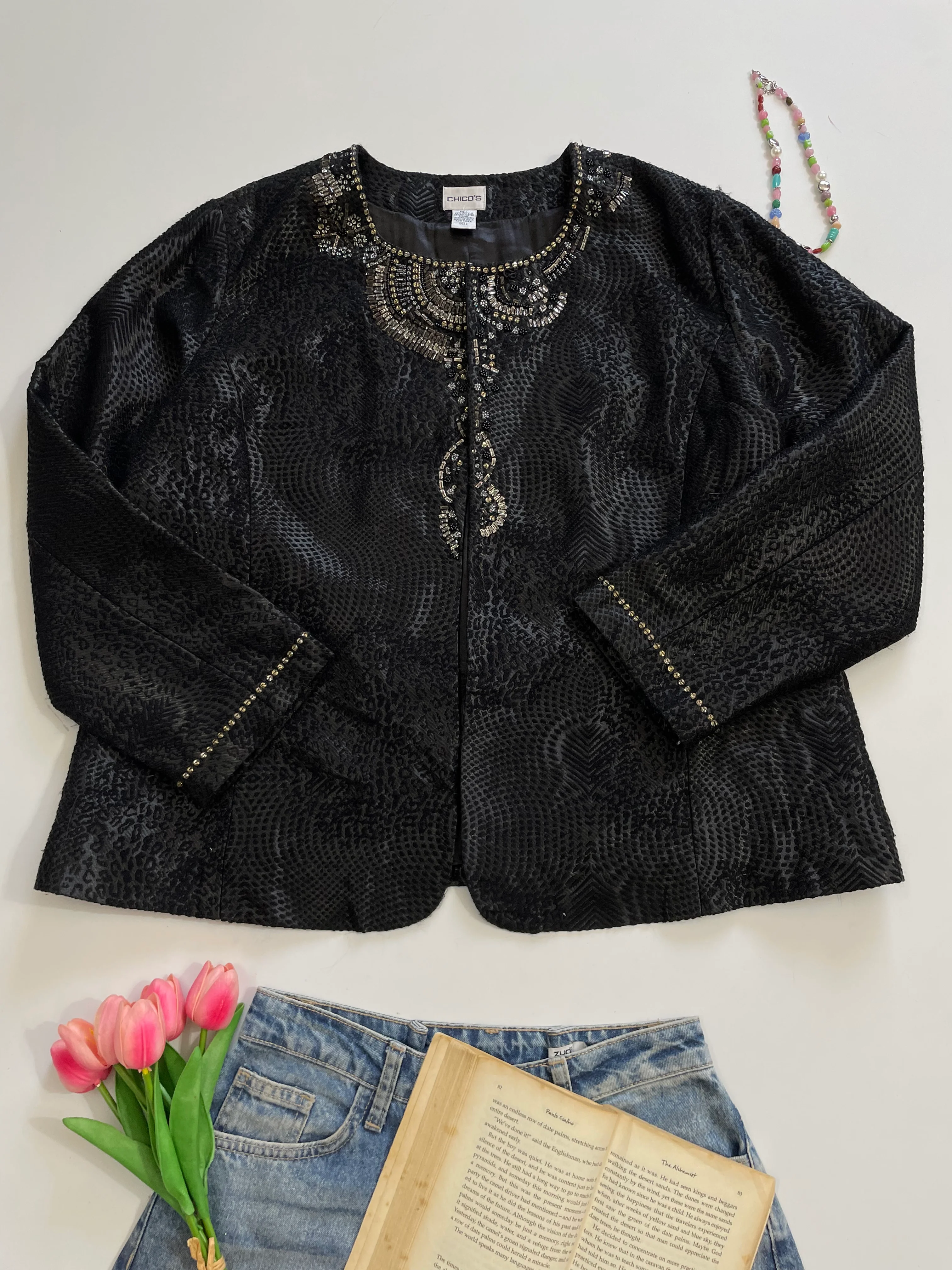 Chico’s Blazer-Bust 46