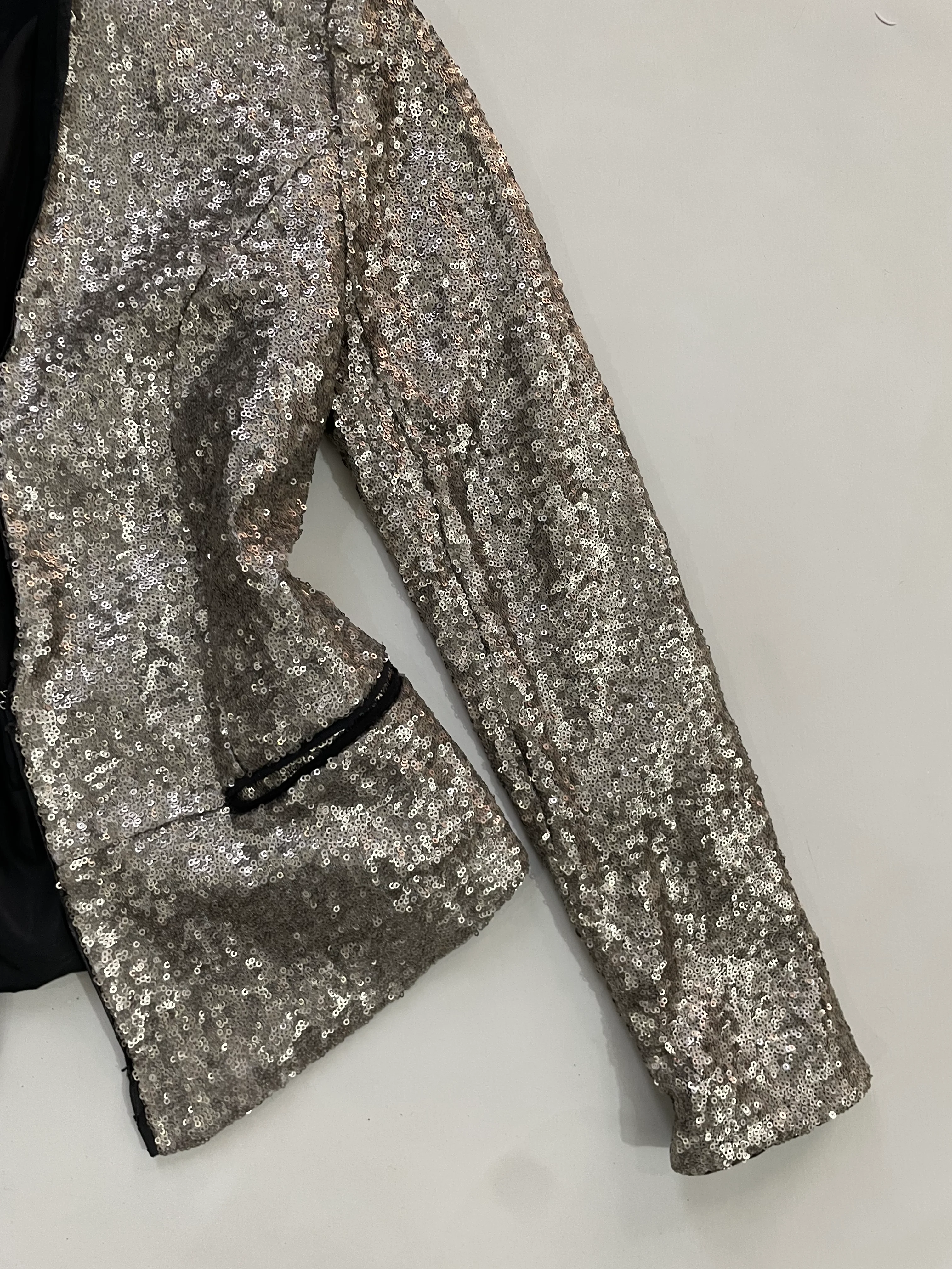 Sequin Blazer-Bust 36 - Image 3