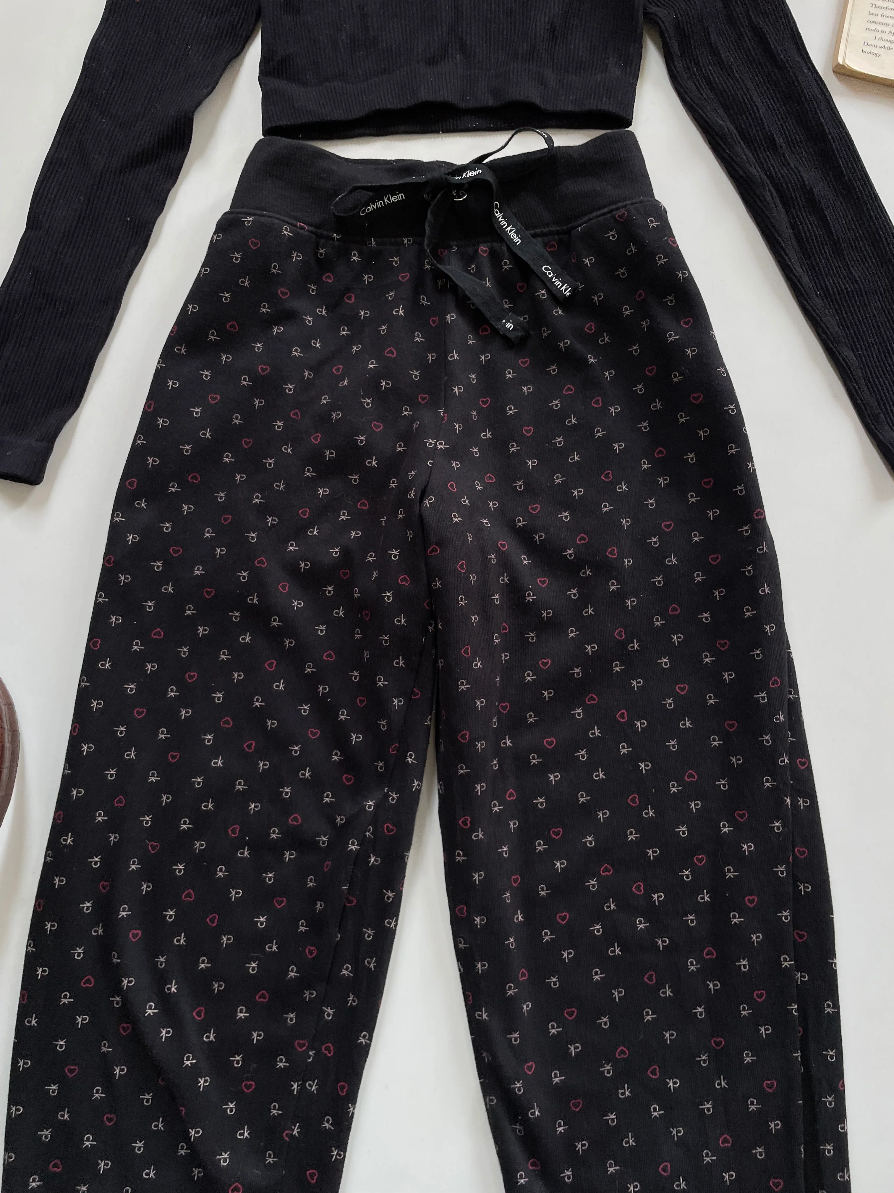 Calvin Klein Fleece Sweatpants-Waist 32 to 34 - Image 2