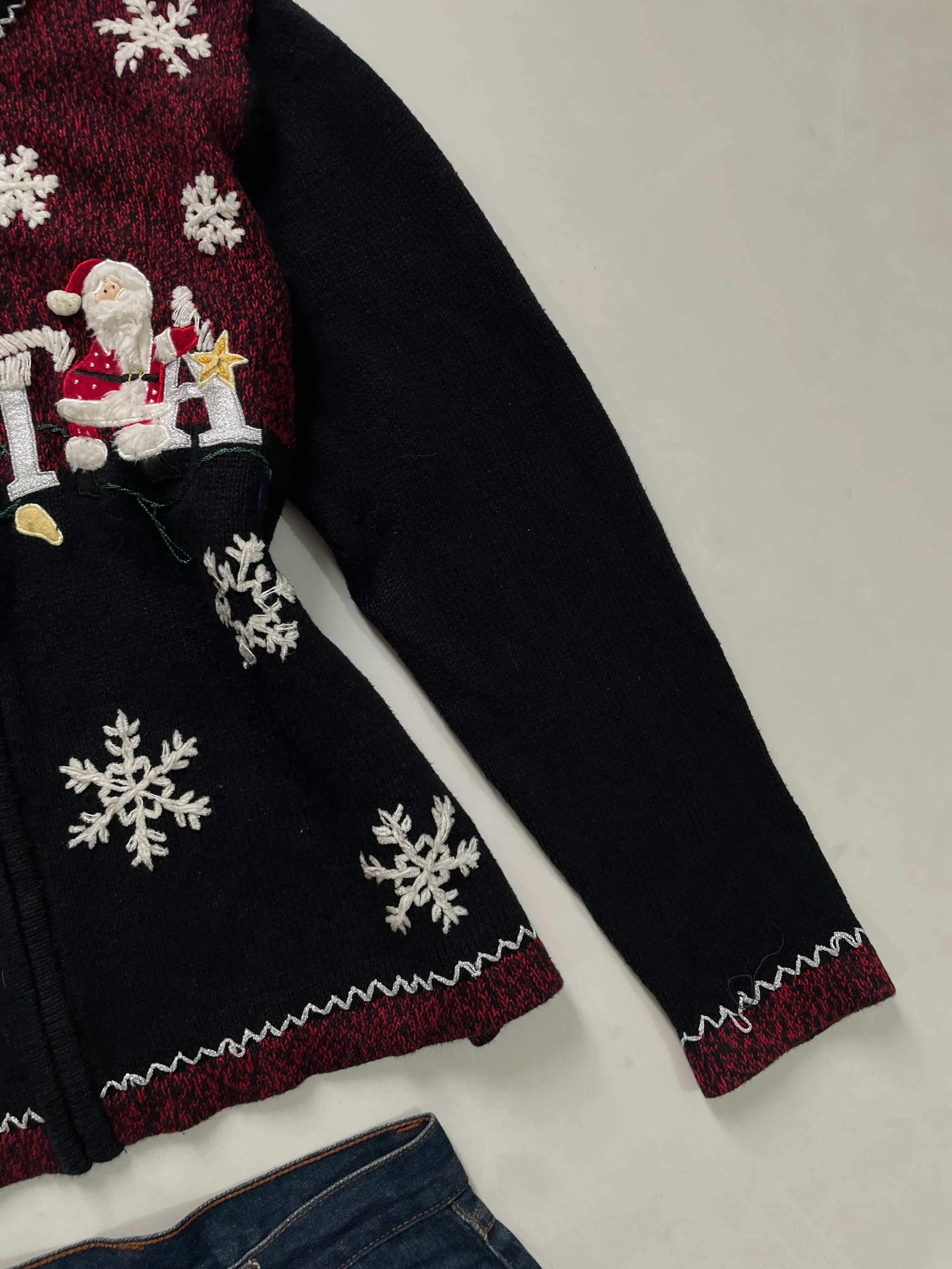Christmas Sweater-Bust 42 - Image 3