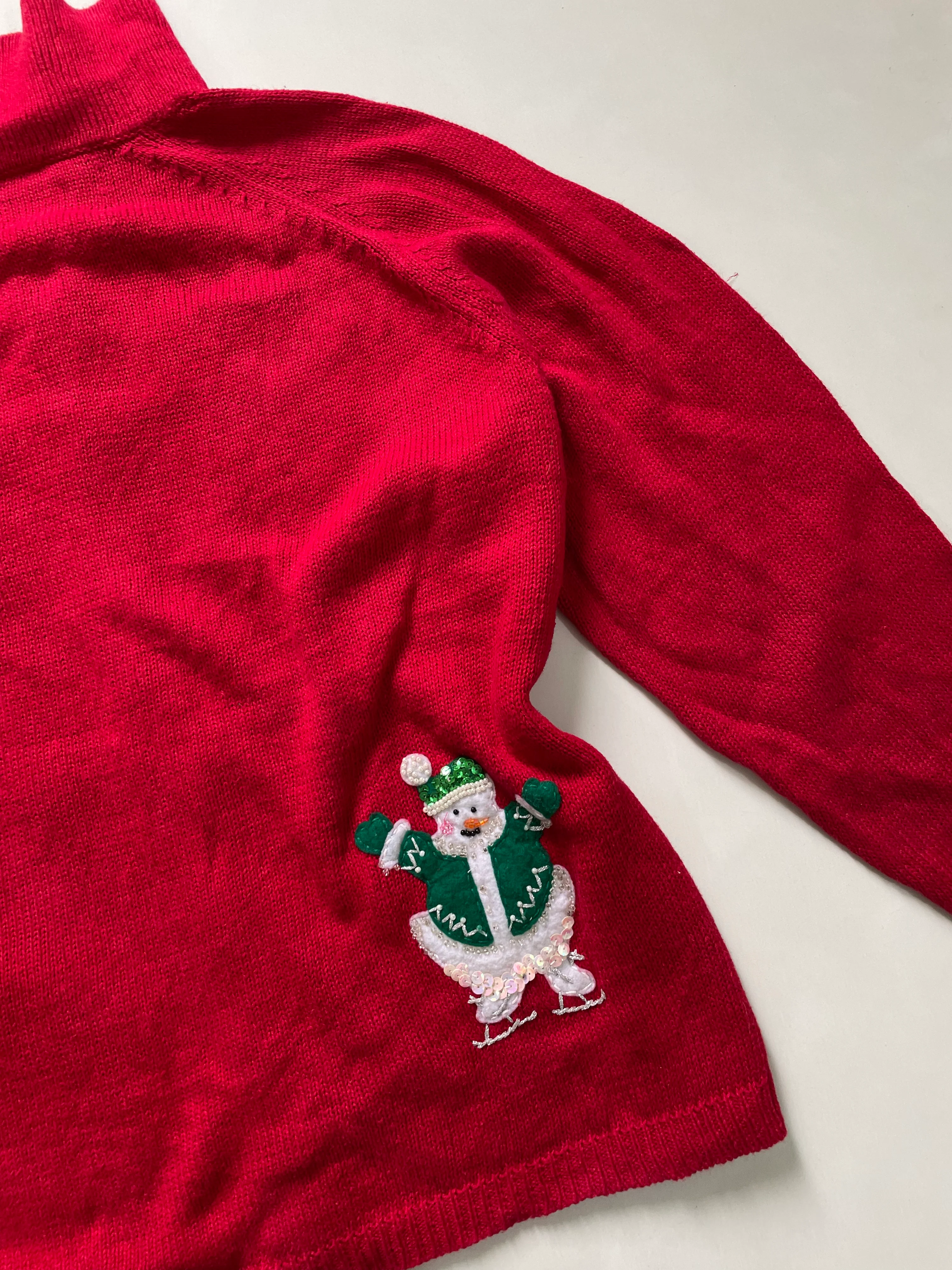 Tiara Christmas Sweater-Bust 52 - Image 3