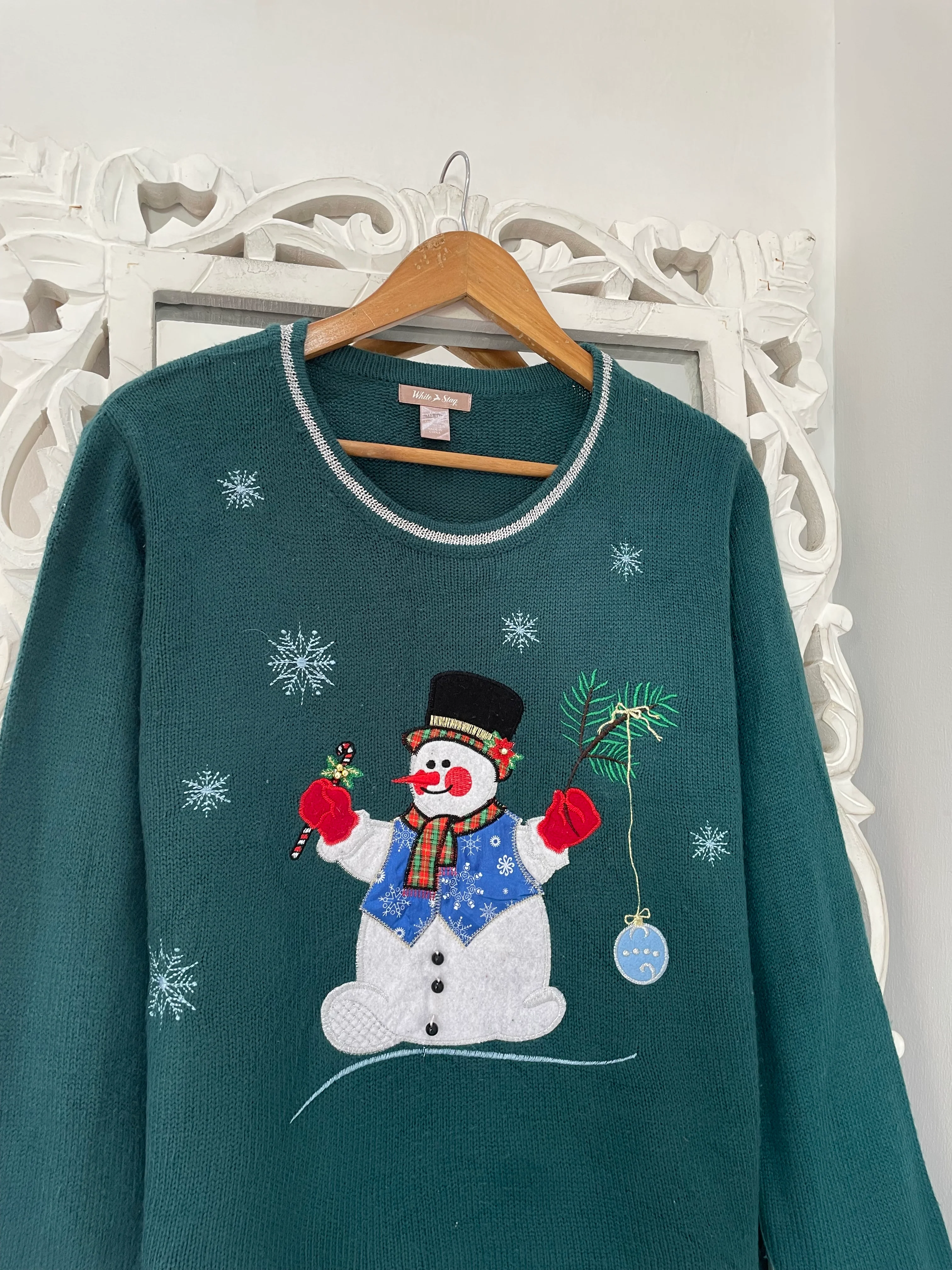 White Stag Embroidered Christmas Sweater-Bust 42 - Image 2