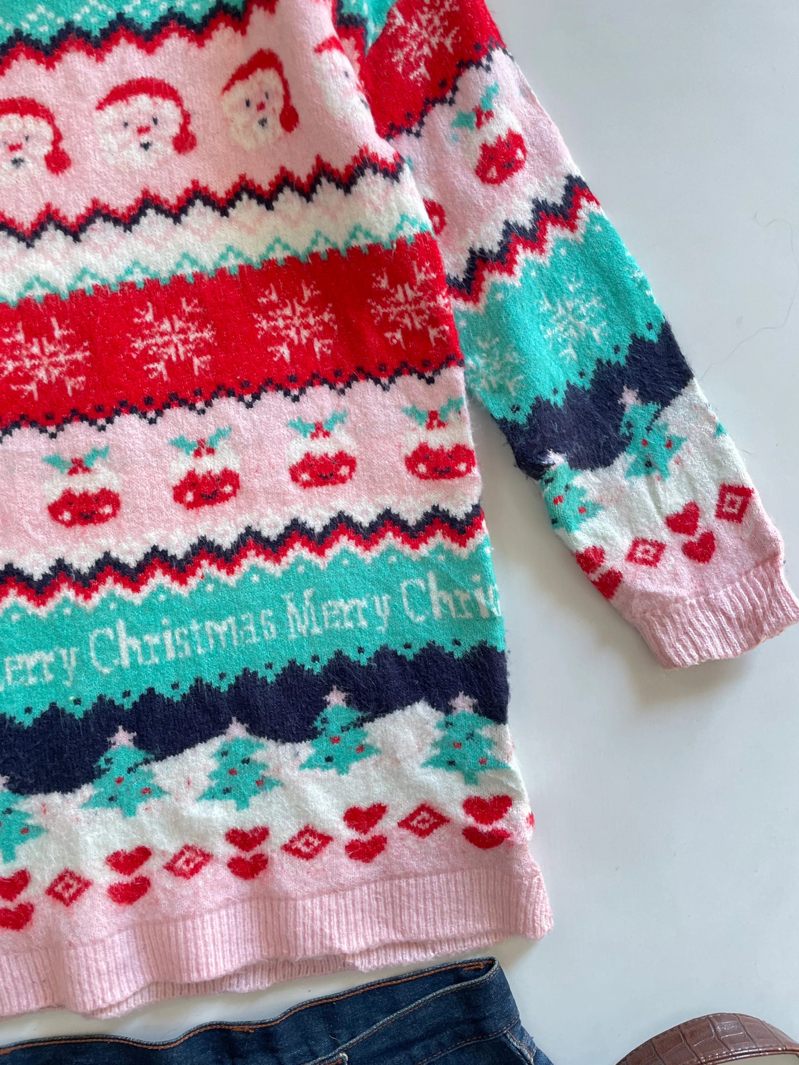 Christmas Sweater-Chest 30 - Image 3