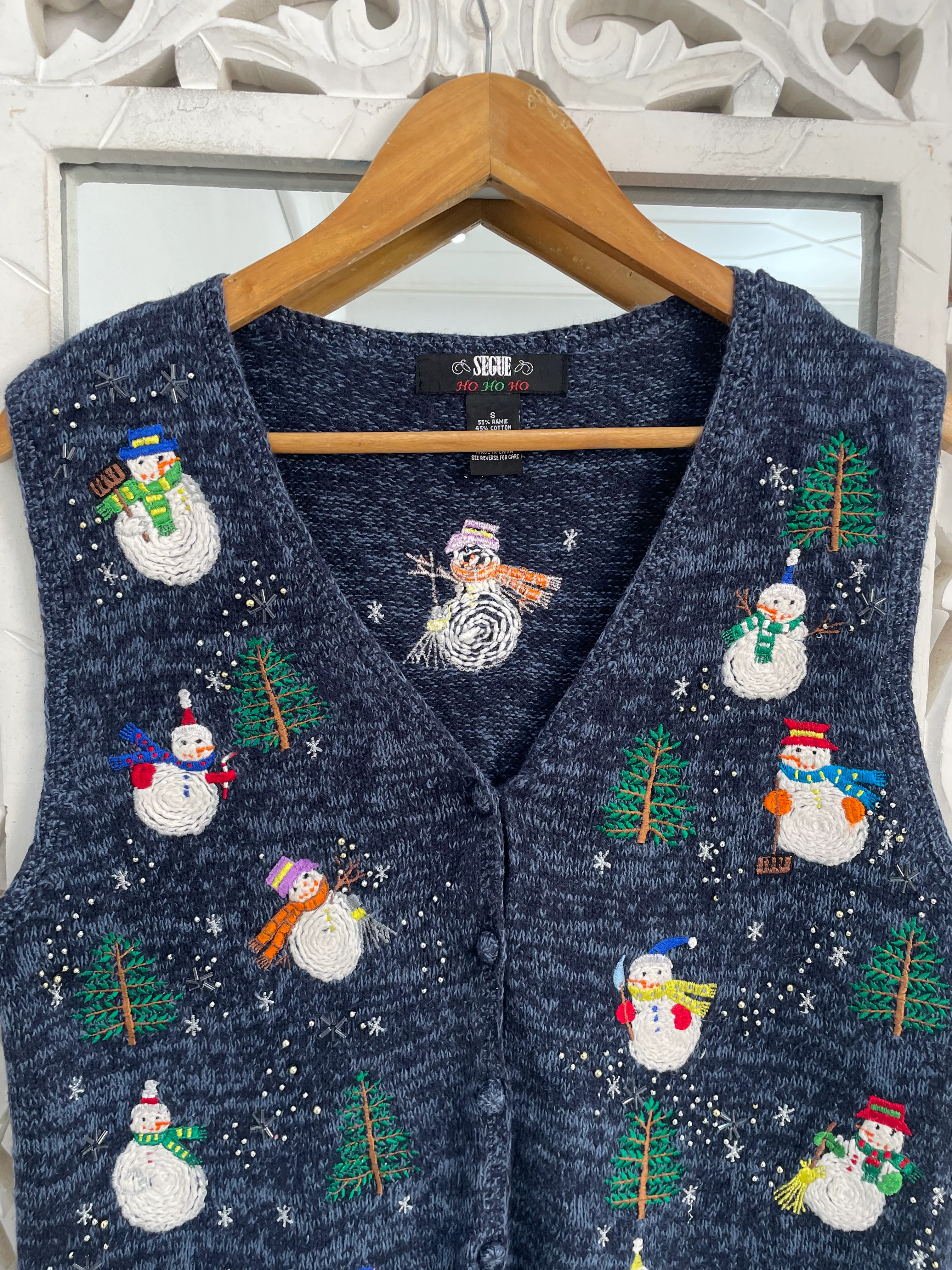 Christmas Sweater Vest-Bust 38 - Image 2