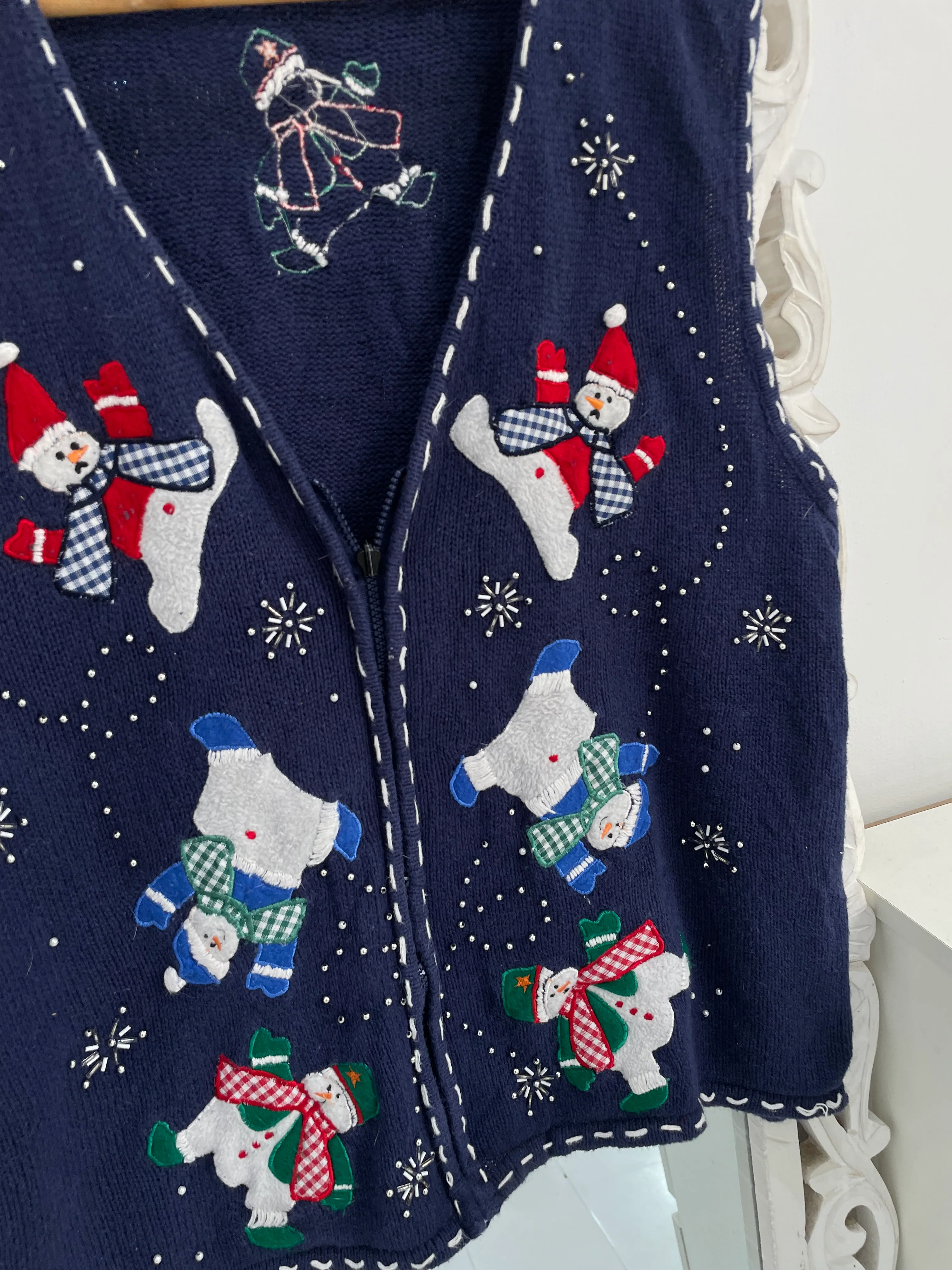 Christmas Sweater Vest-Bust 46 - Image 3