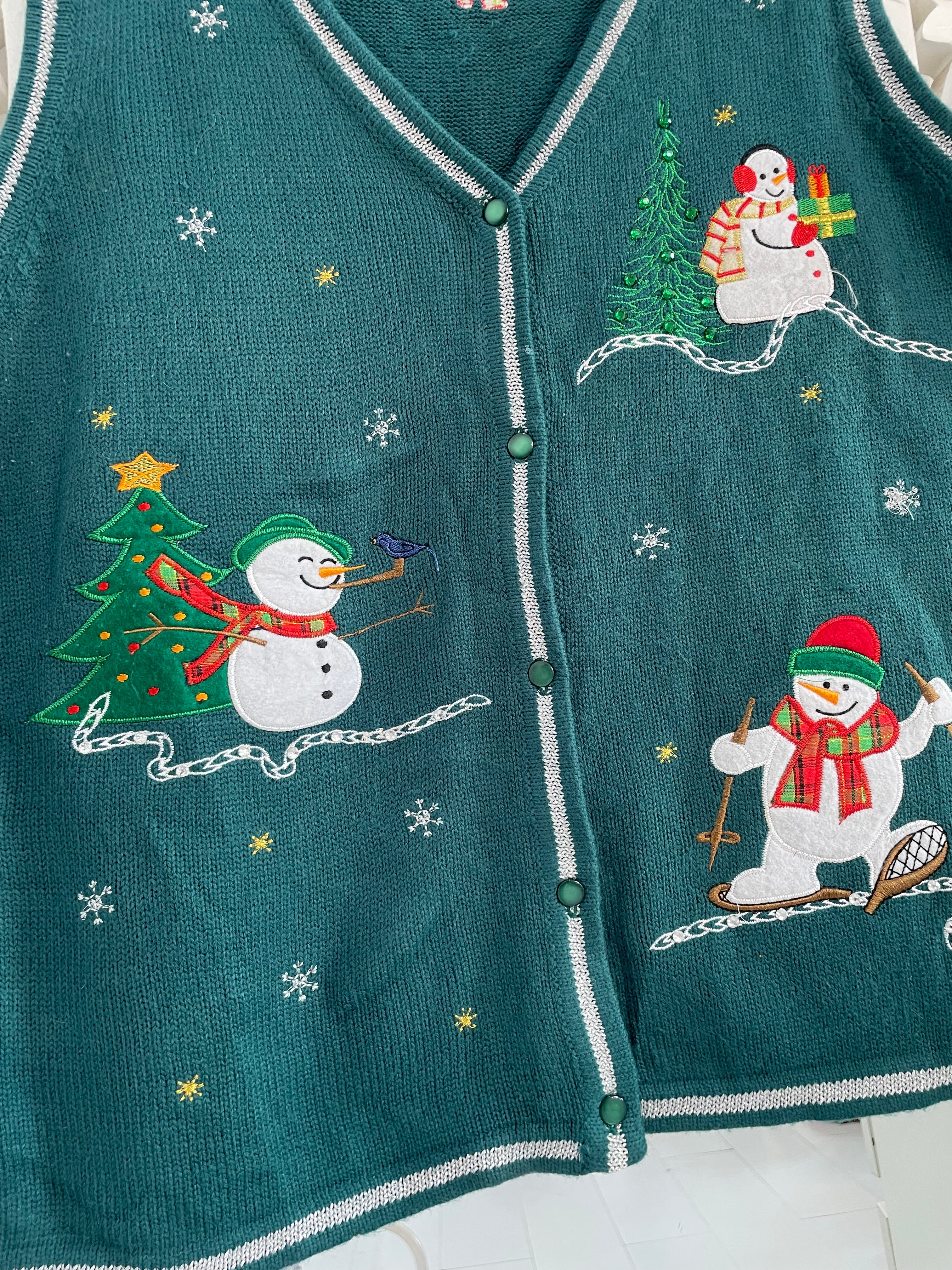 White Stag Christmas Sweater Vest-Bust 44 - Image 3