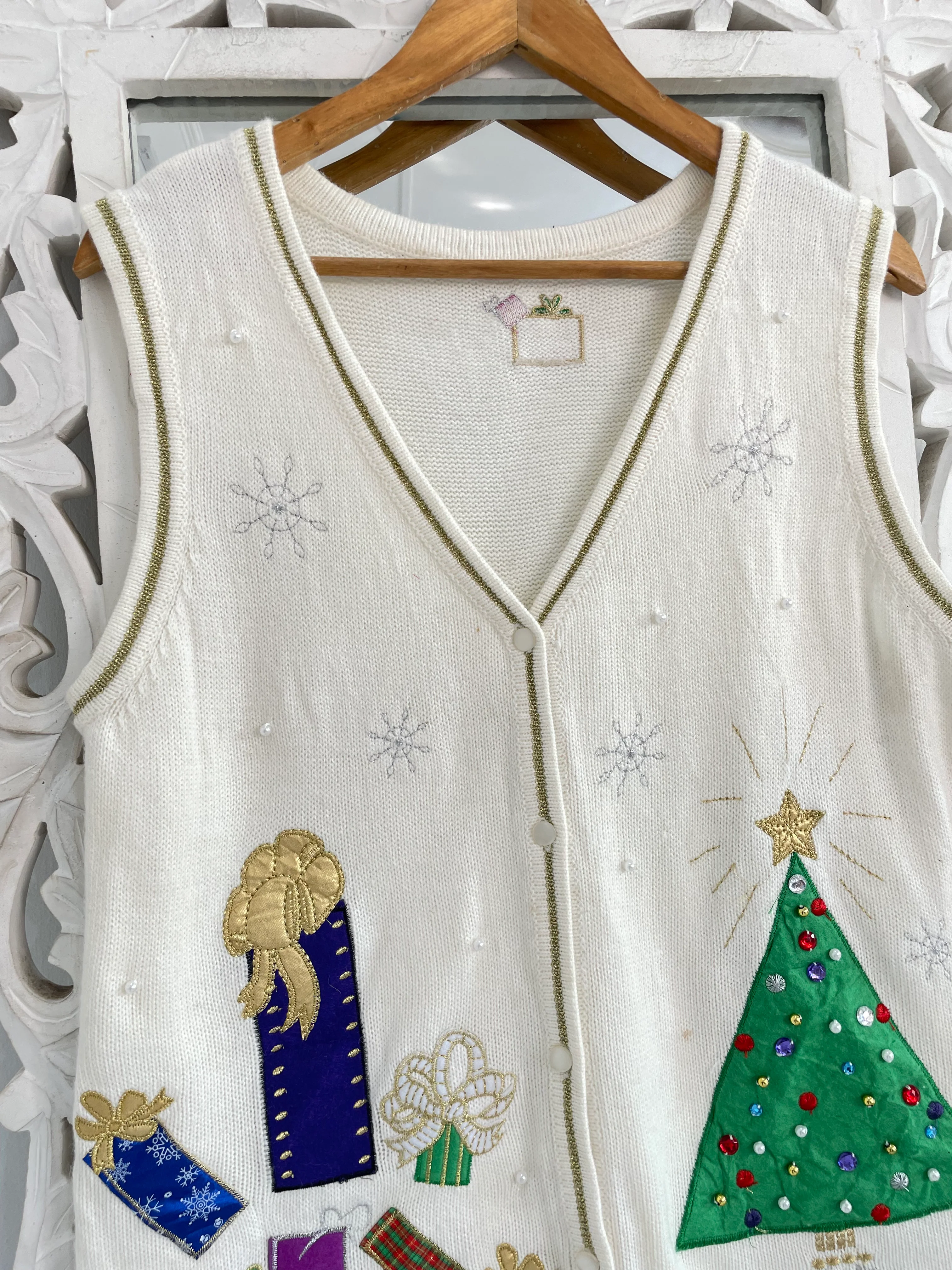 Christmas Sweater Vest-Bust 40 - Image 2