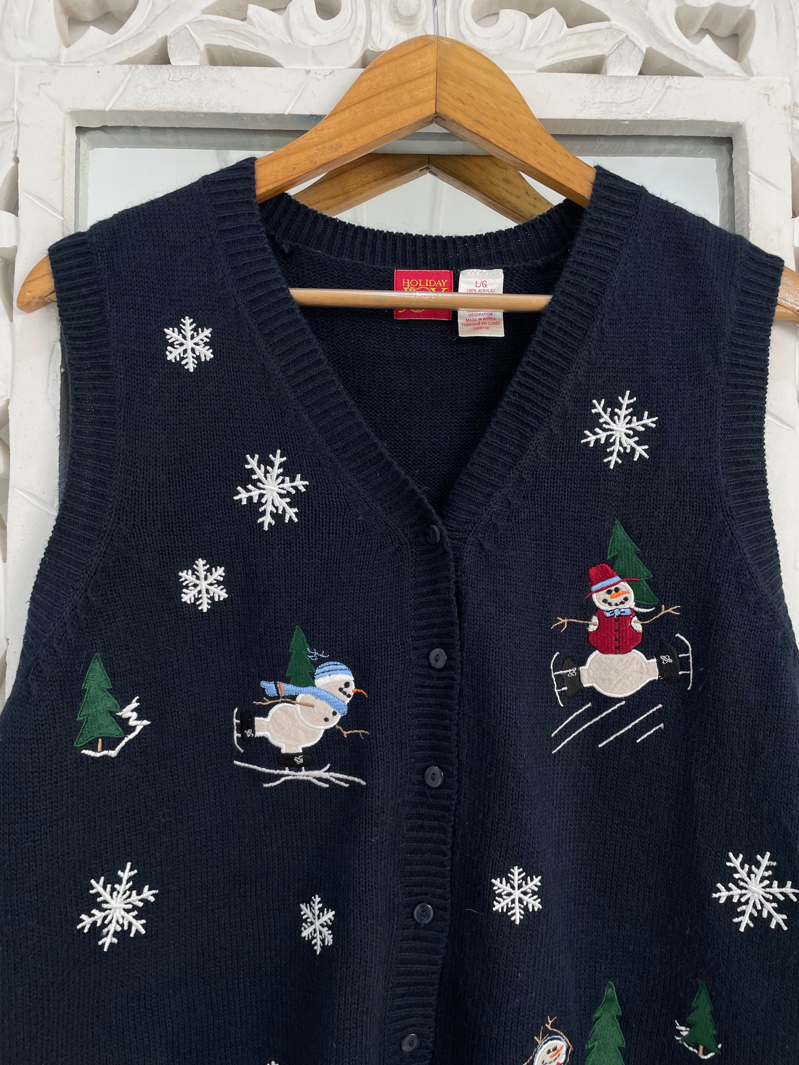 Christmas Sweater Vest-Bust 44 - Image 2