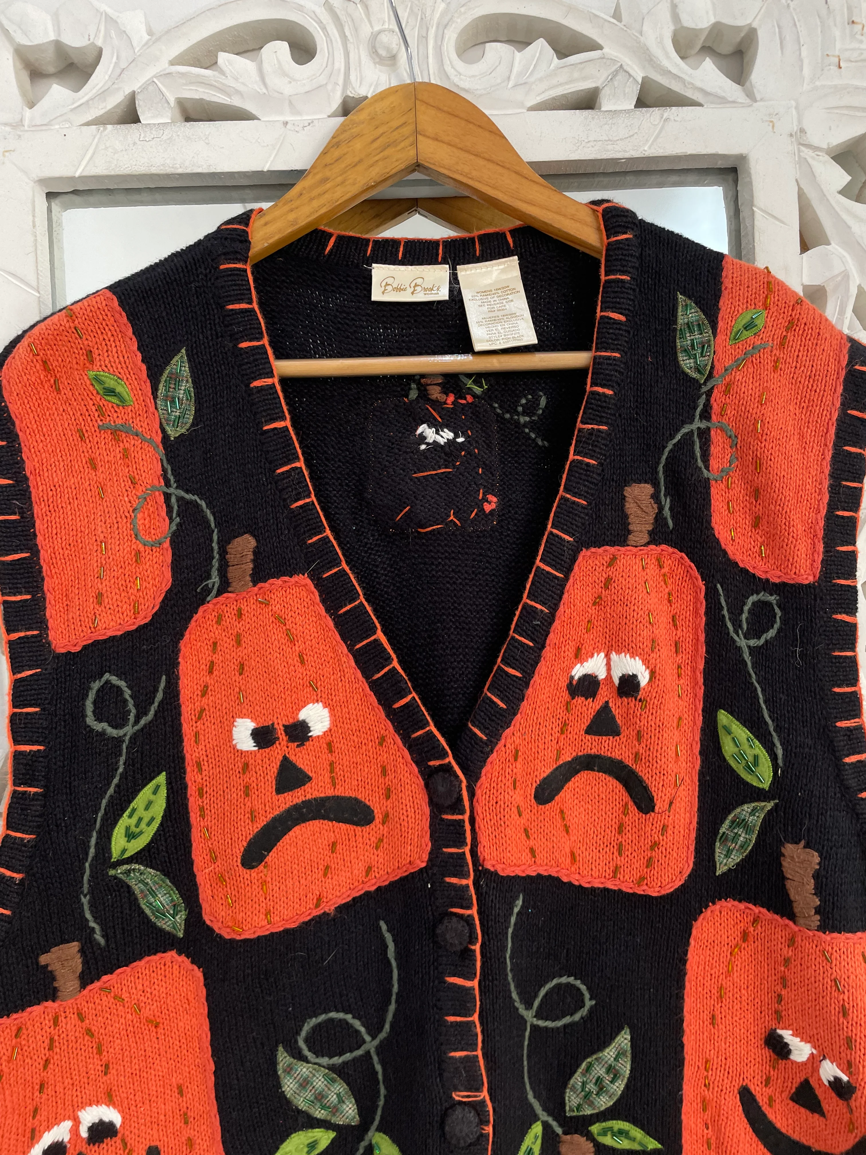 Bobbie Brooks Christmas Sweater Vest-Bust 46 - Image 2