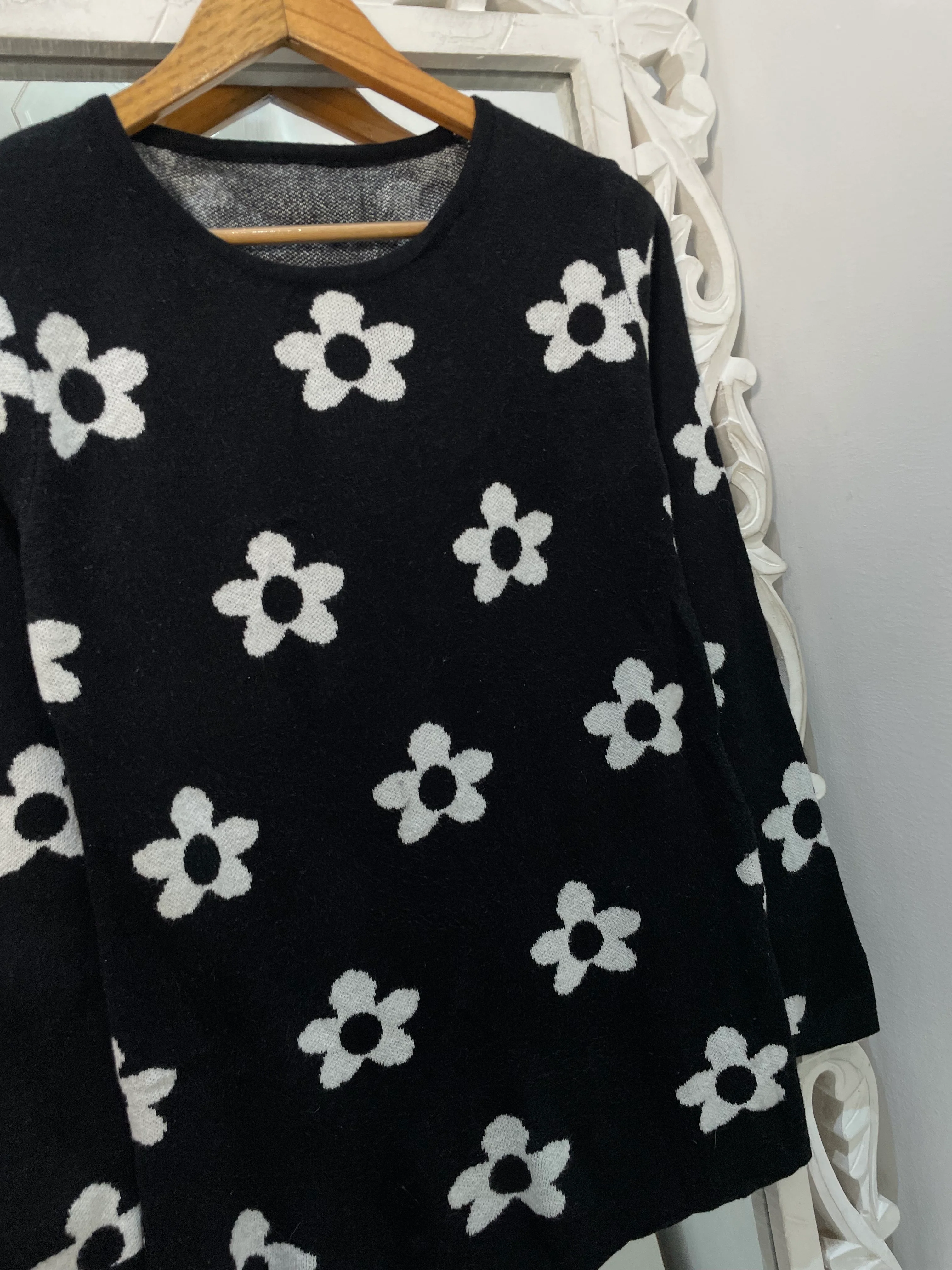 Chunky Pinterest Sweater-Chest 34 - Image 3