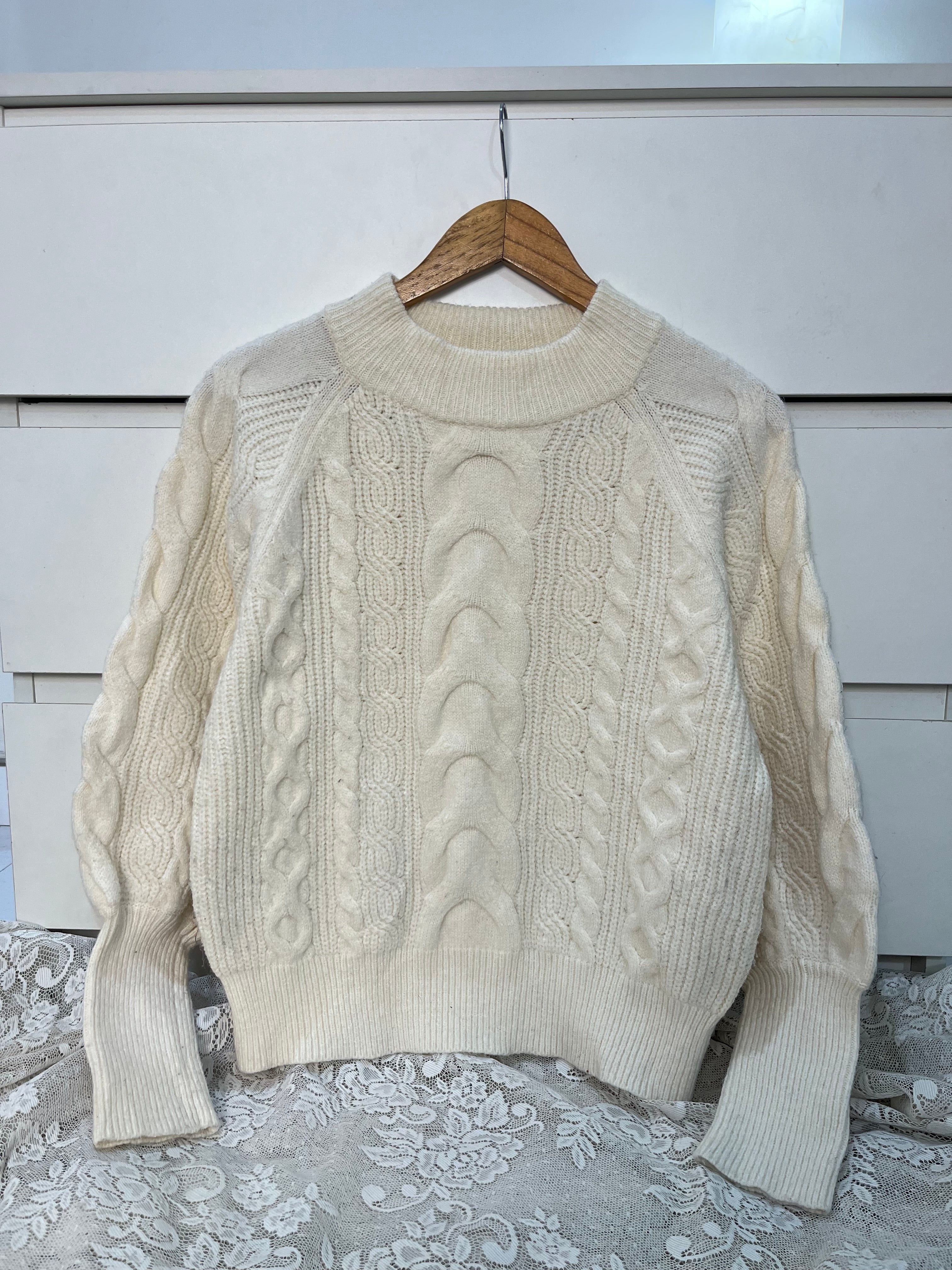 Chunky Soft Sweater-Bust 38
