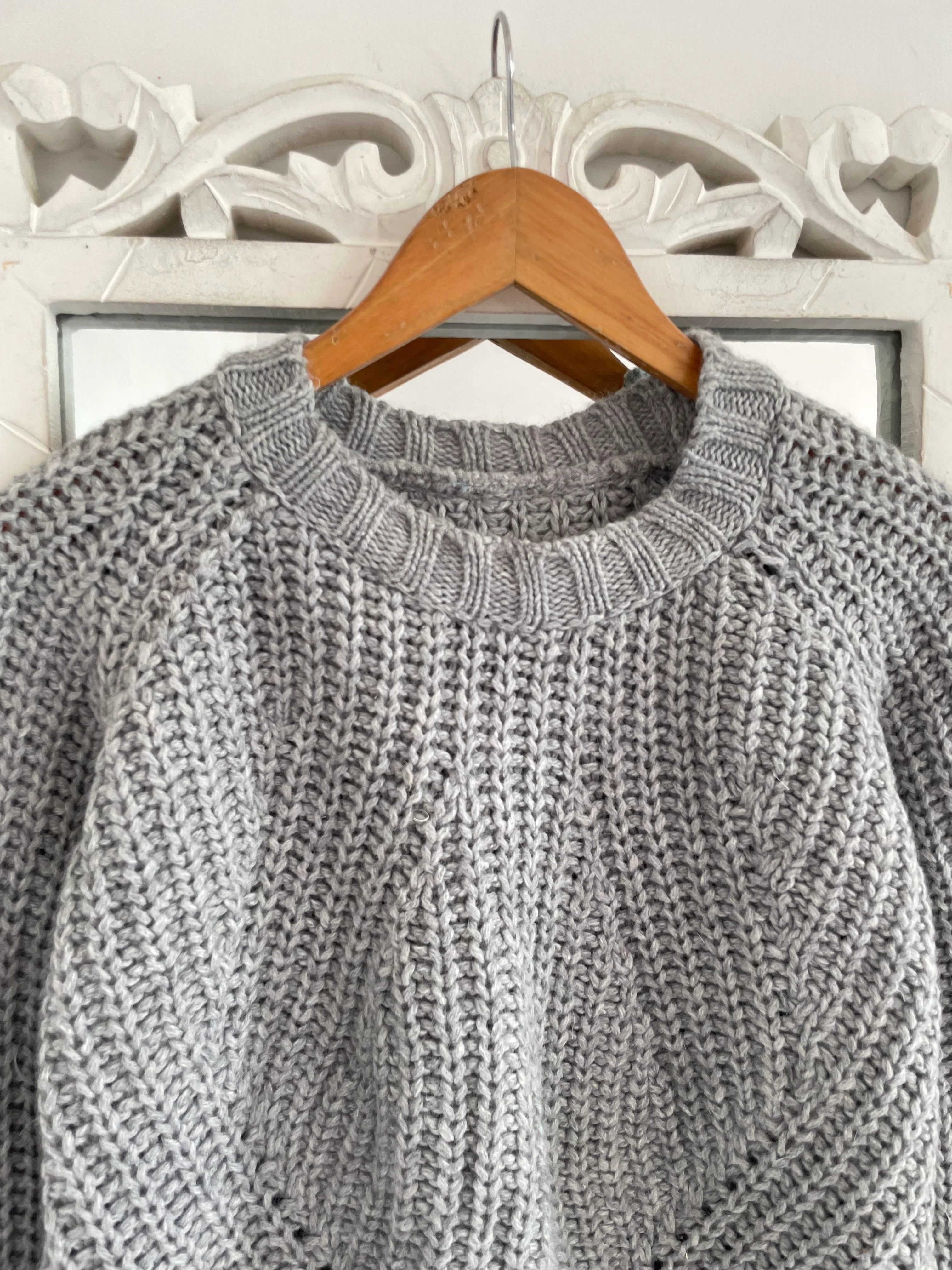 Chunky Soft Sweater-Chest 38 - Image 2