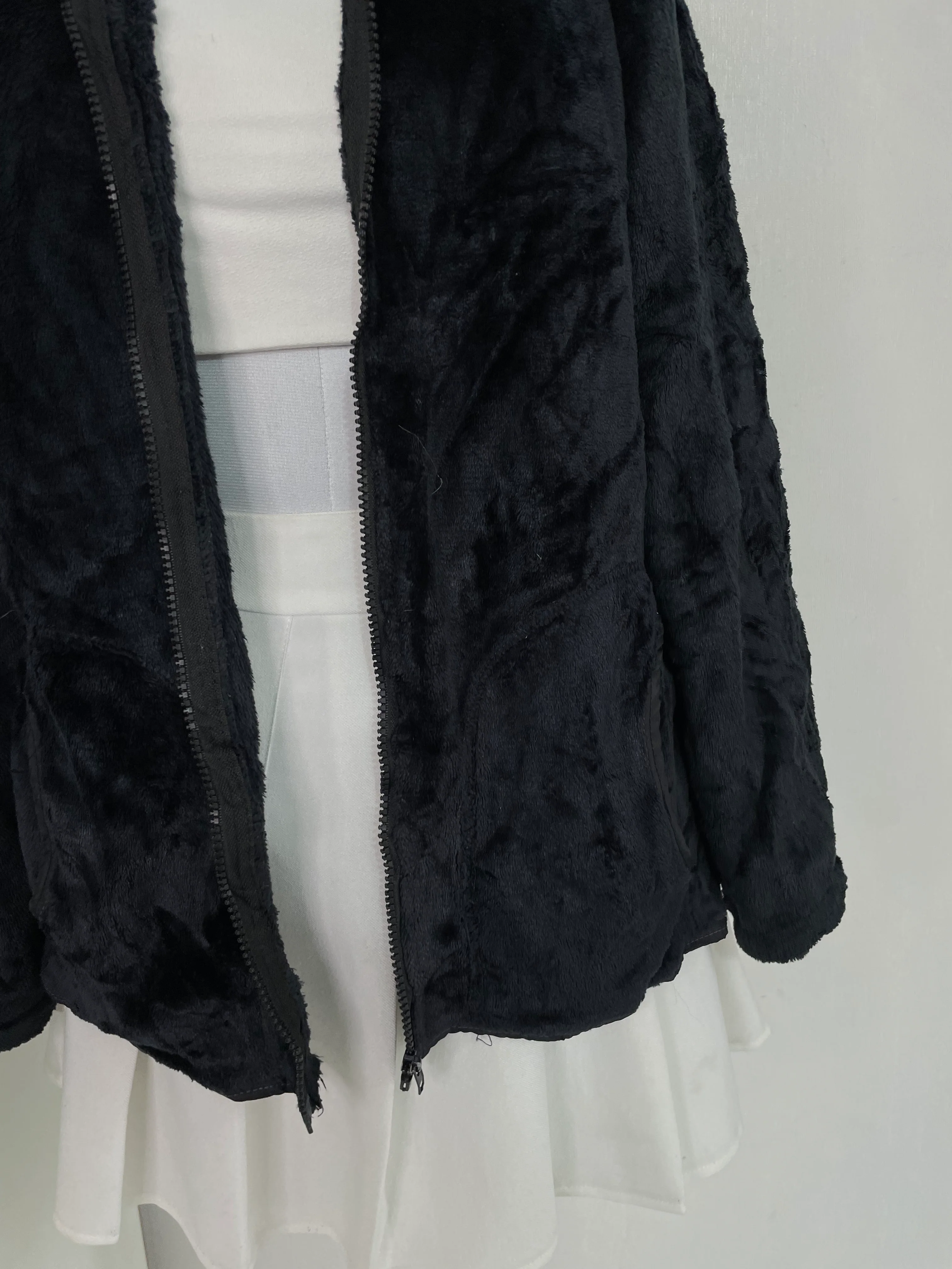 Warm Fur Jacket - Bust 36 to 38 - Image 3