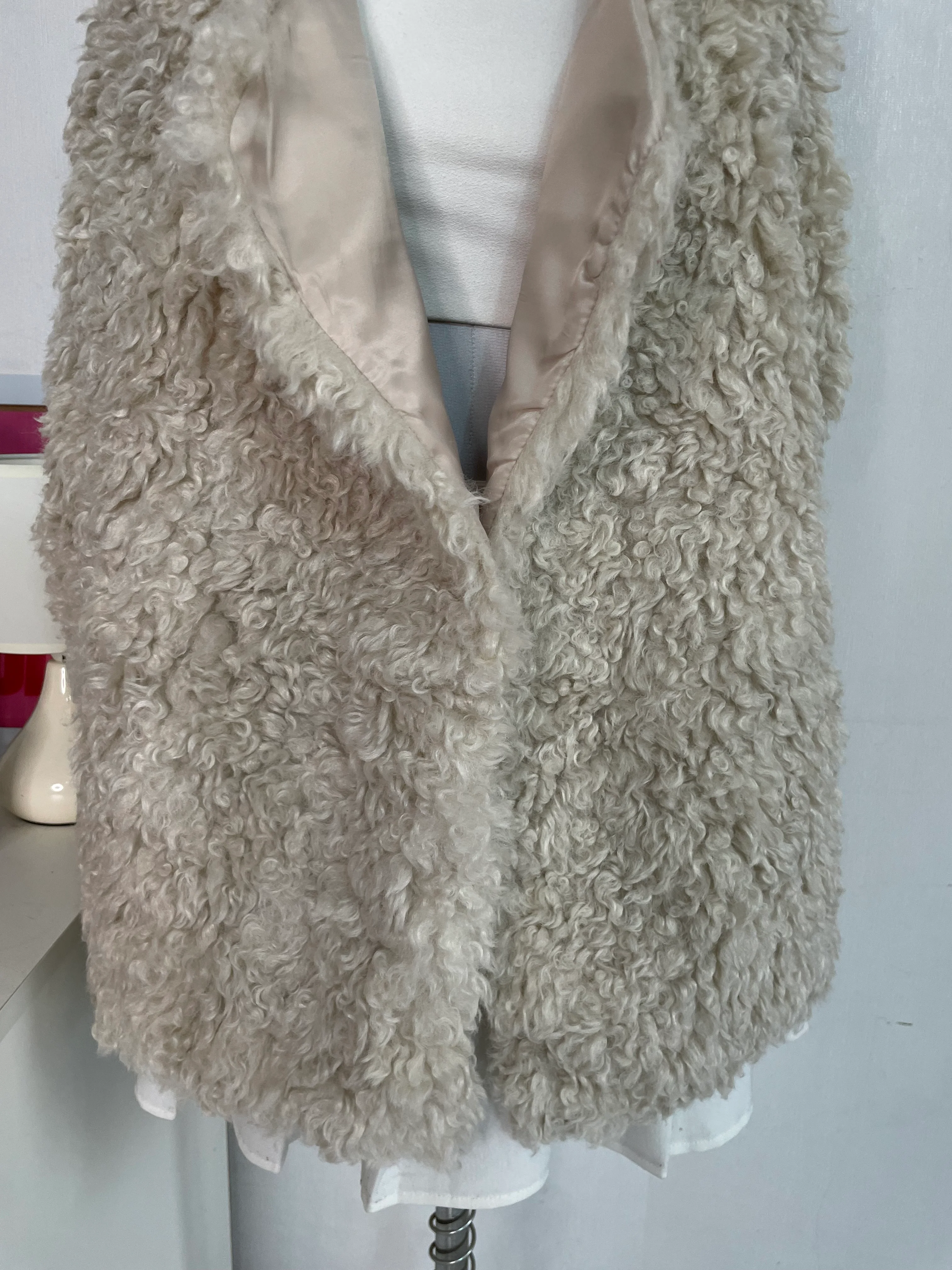 Thick Fur Coat - Bust 40 to 44 - Image 3
