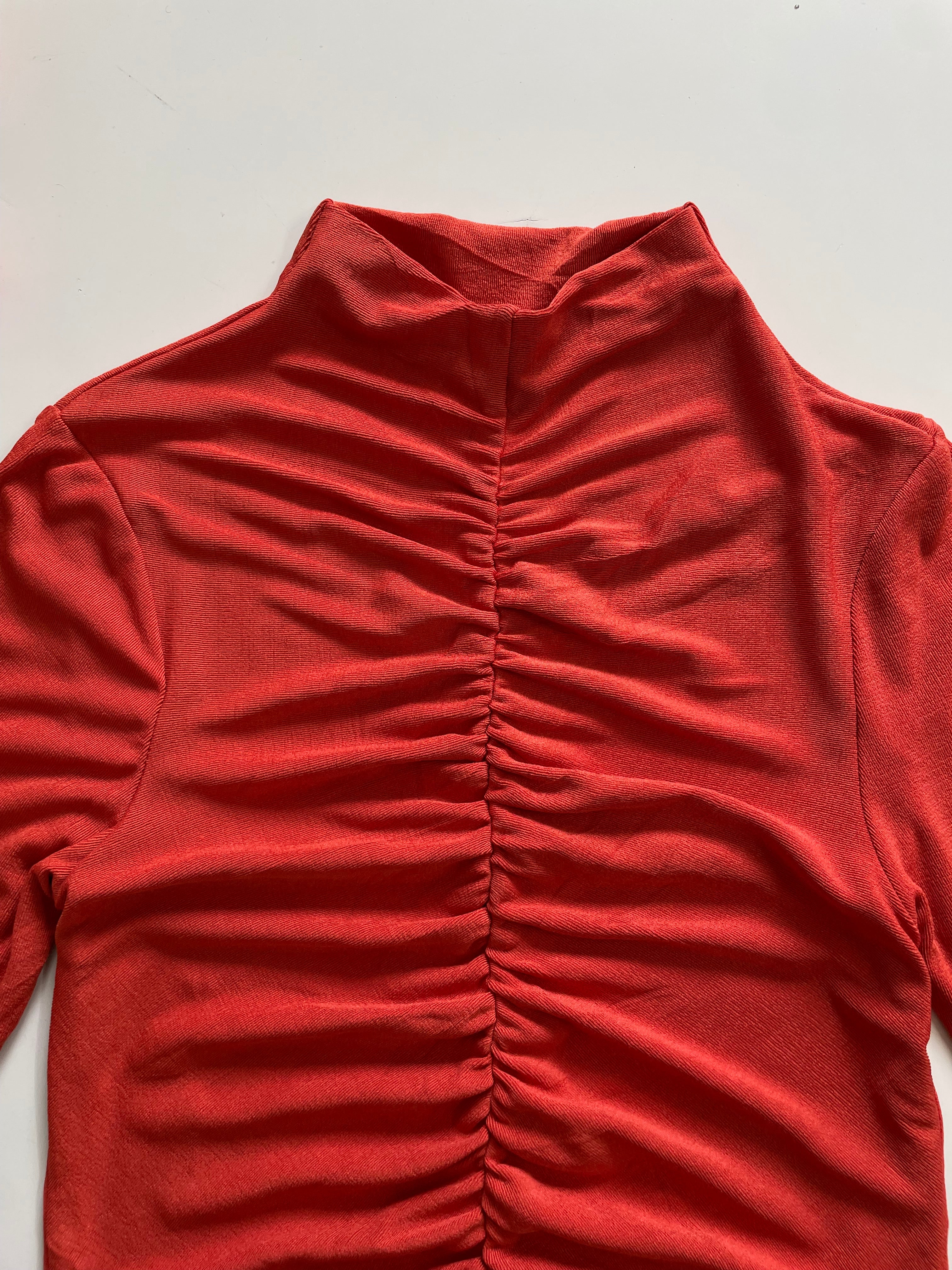 PRIMARK RUCHED TOP - BUST 28 TO 34 - Image 2