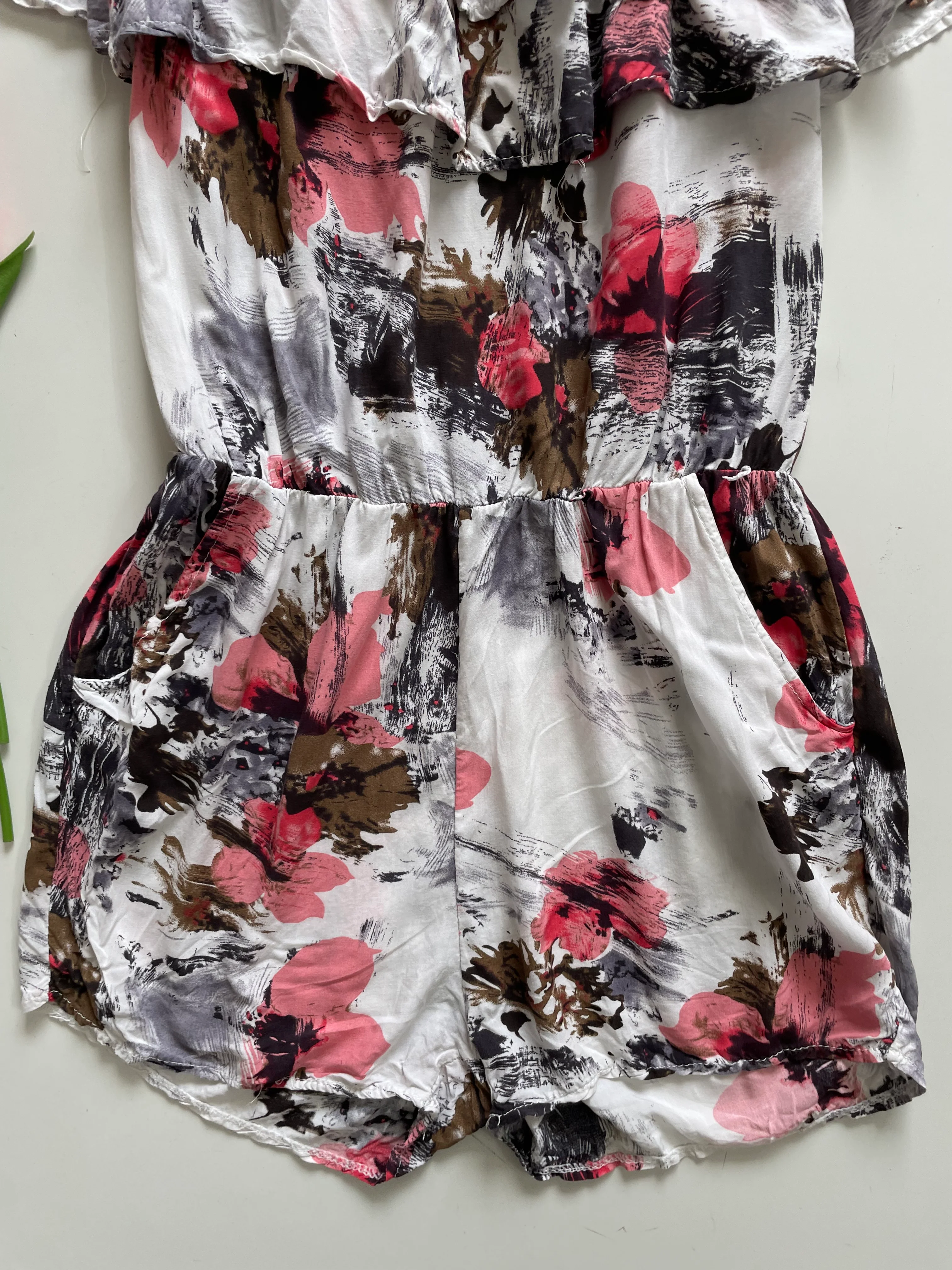 COLLOSEUM SOFT ROMPER - BUST 34 - Image 3