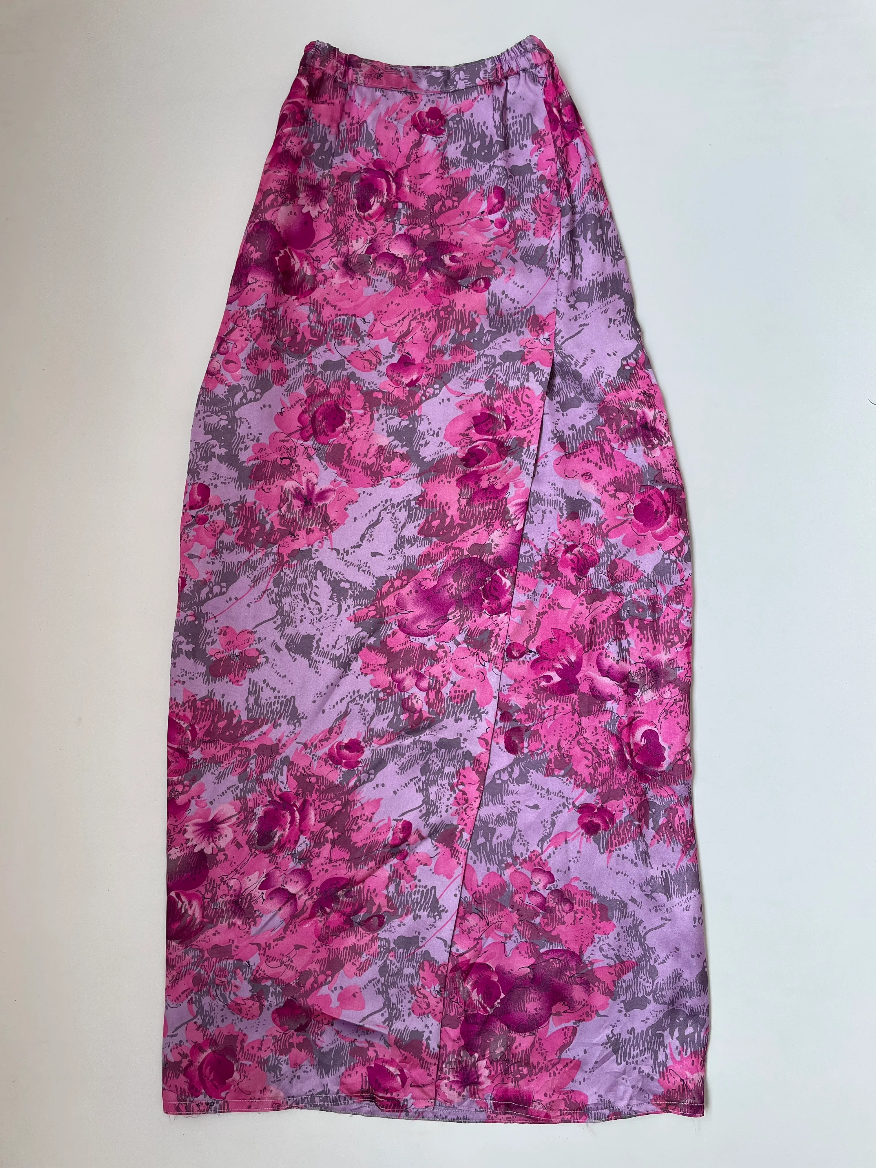 Vintage Long Skirt-Waist 24 to 26