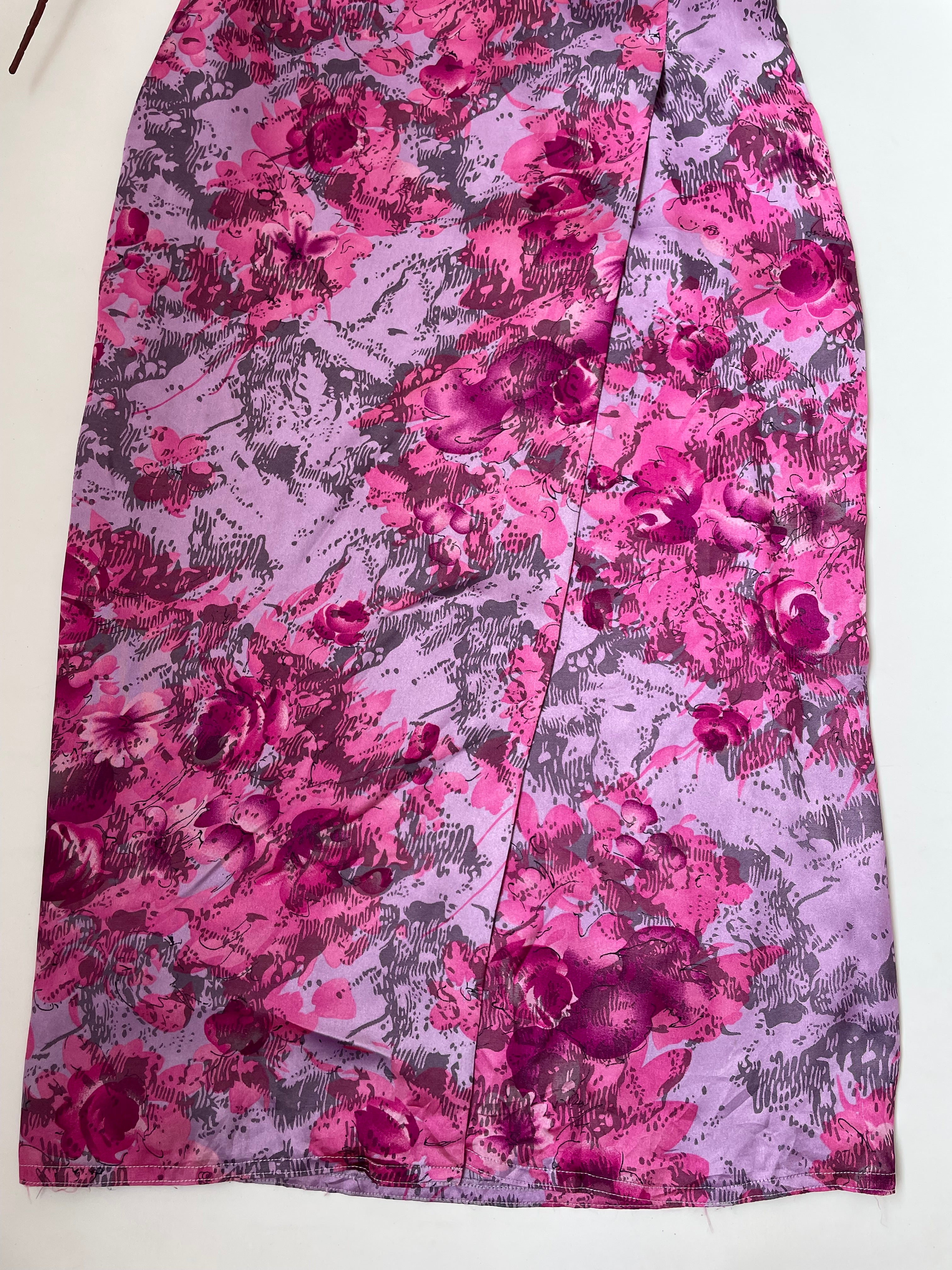 Vintage Long Skirt-Waist 24 to 26 - Image 2