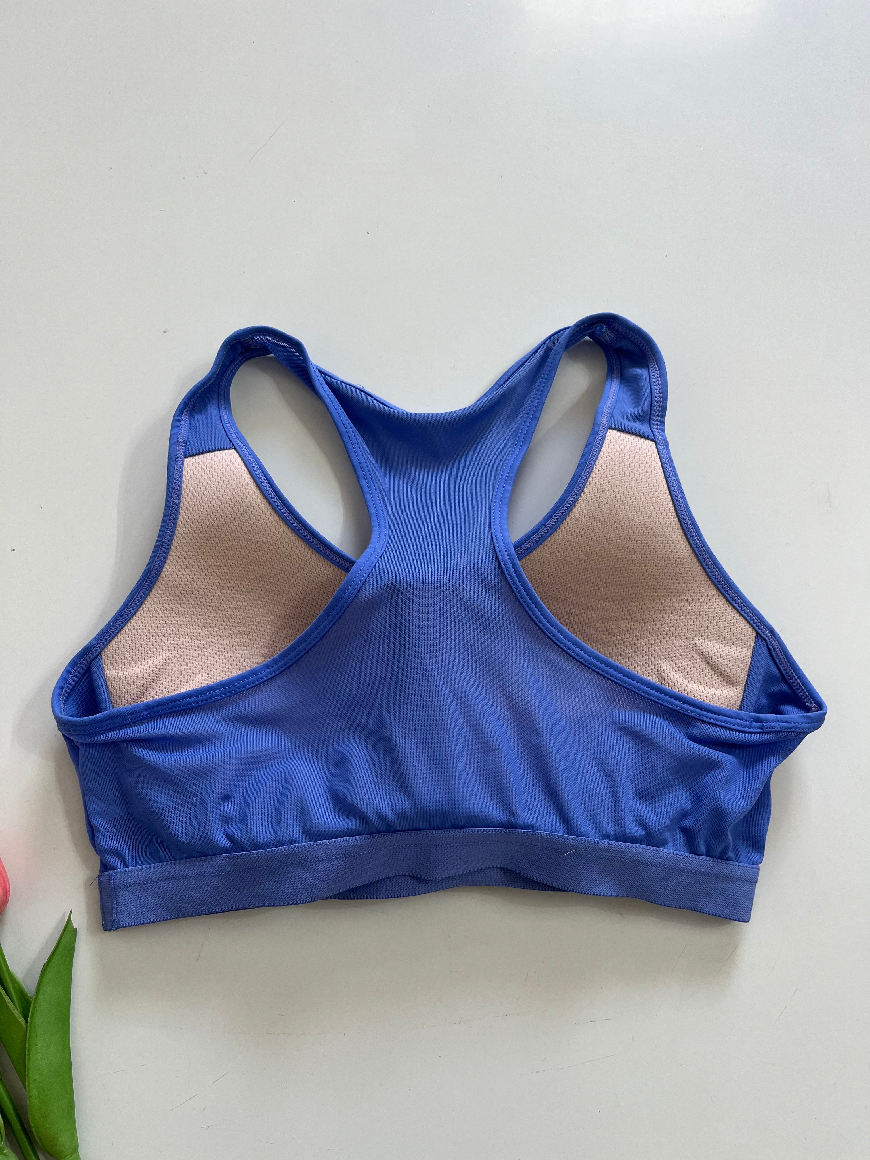PADDED SPORTS BRA - BUST 32 TO 34 - Image 3