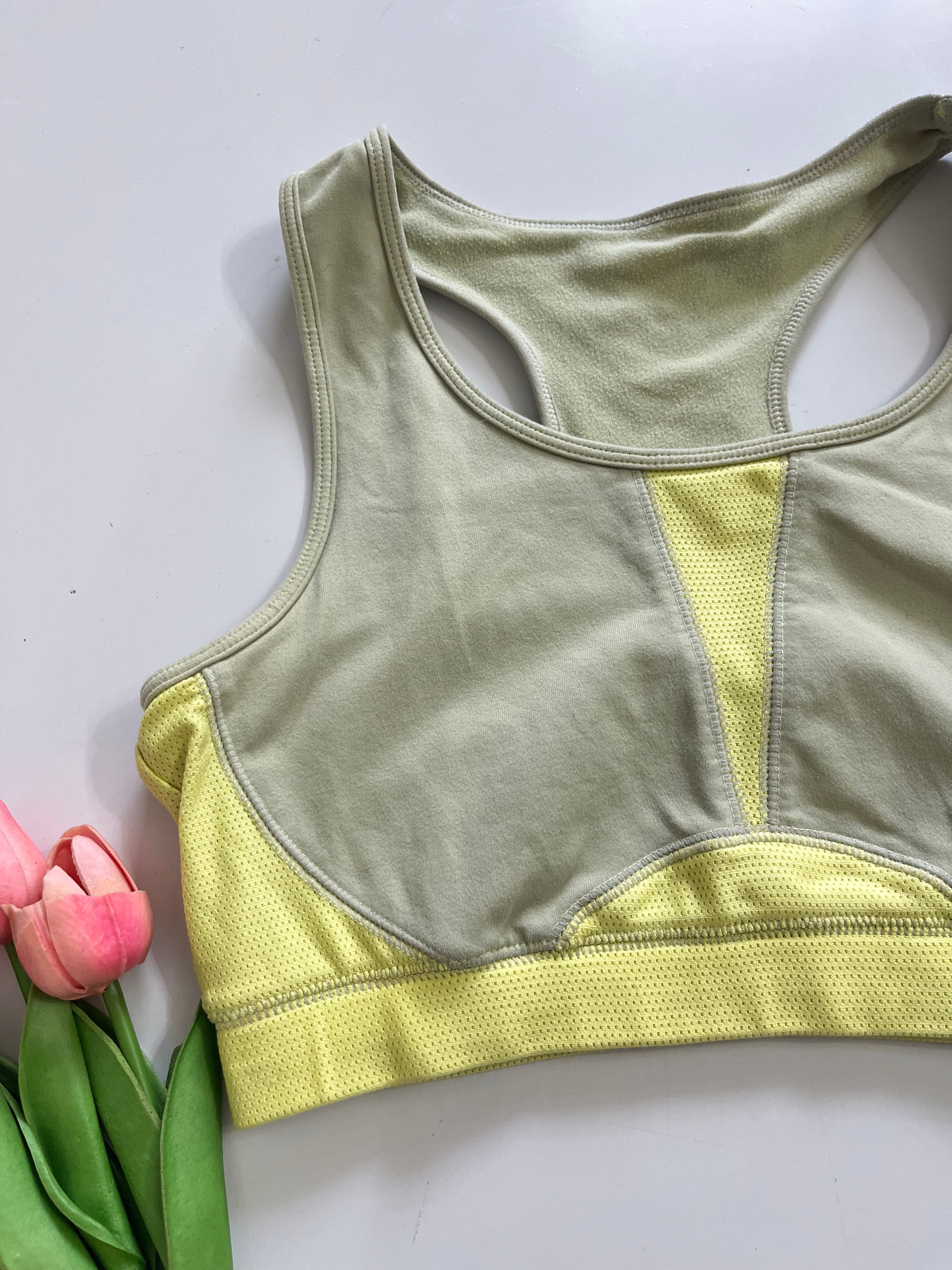 TCM TWO TONE SPORTS BRA - BUST 32 TO 34 - Image 2