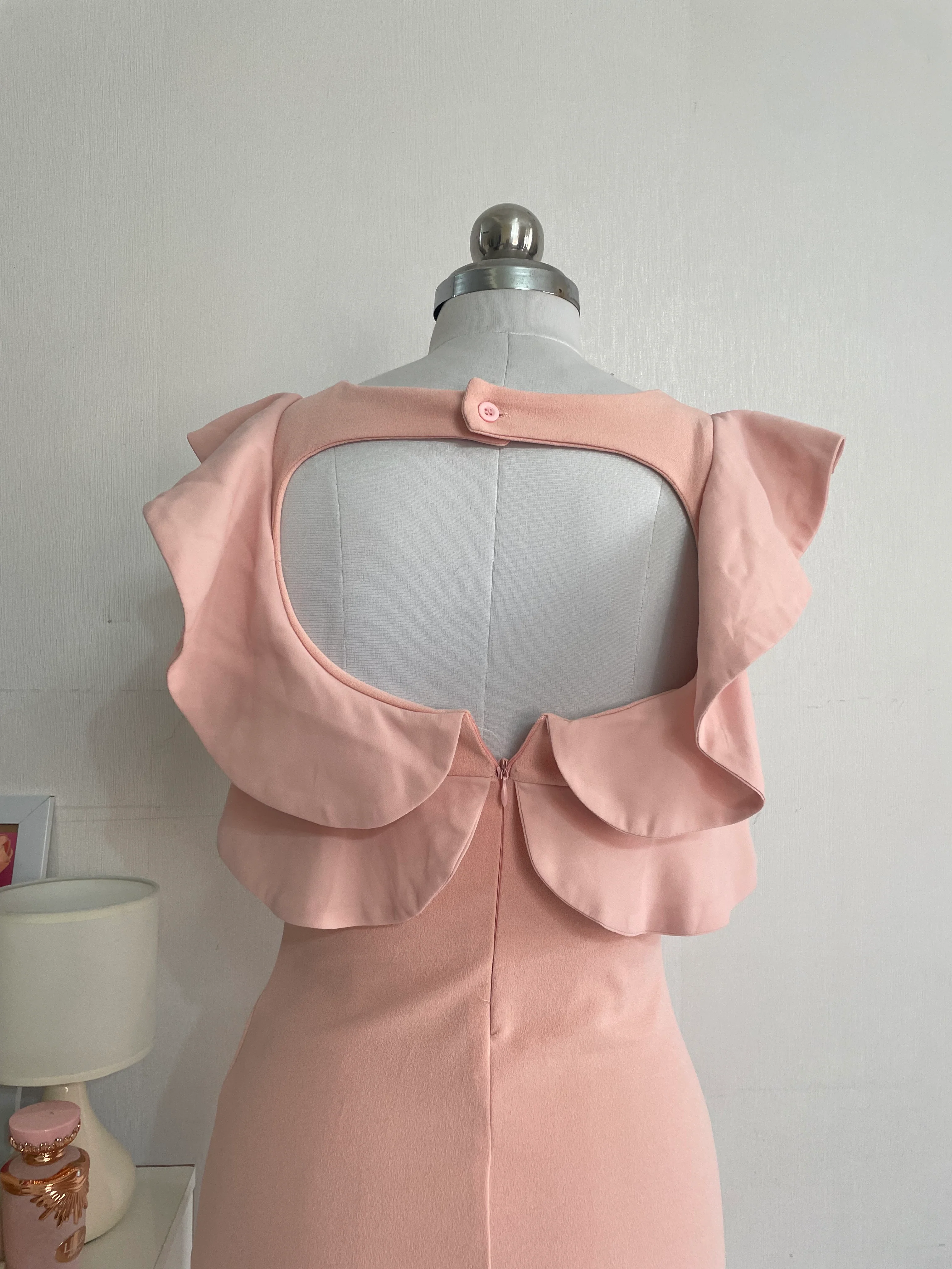 ONLY & U PEACH RUFFLE CUTOUT DRESS - BUST 28 TO 32 - Image 4