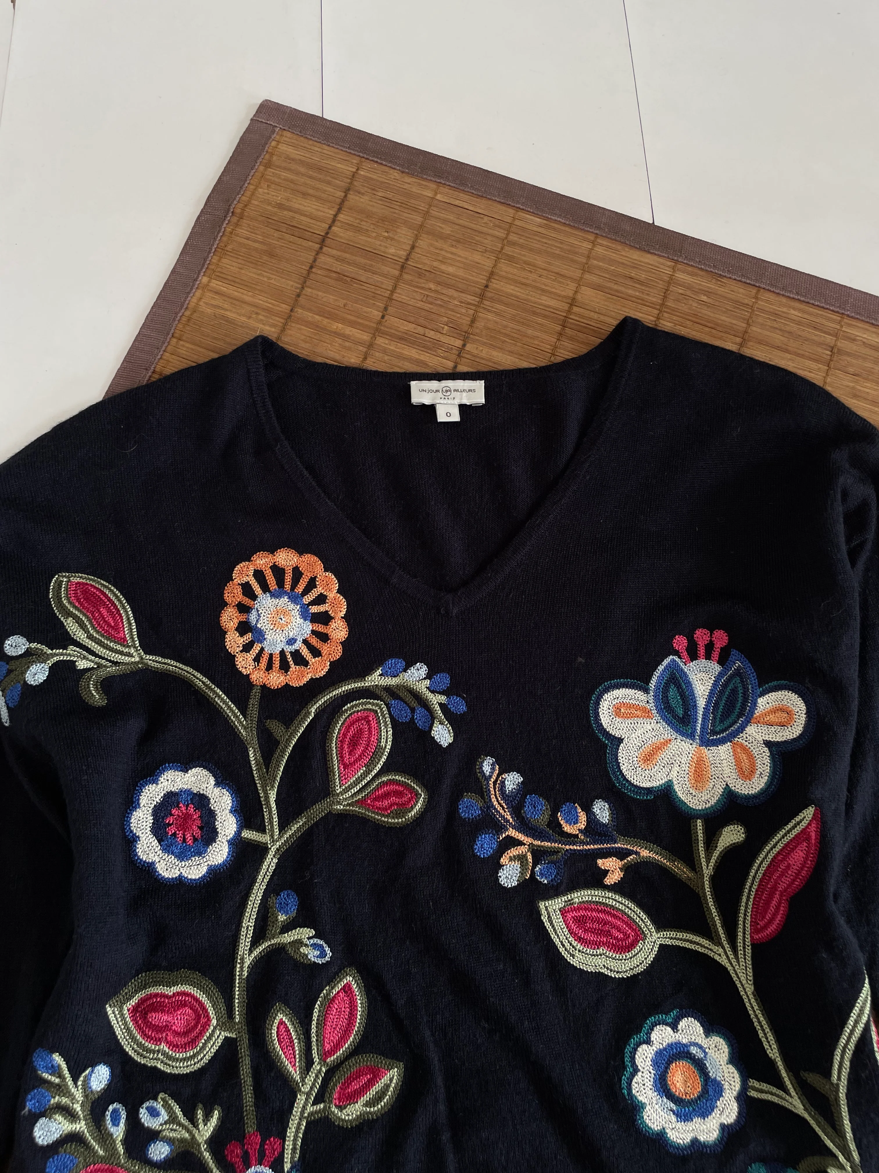 Cozy Winter Top-Bust 42 - Image 2