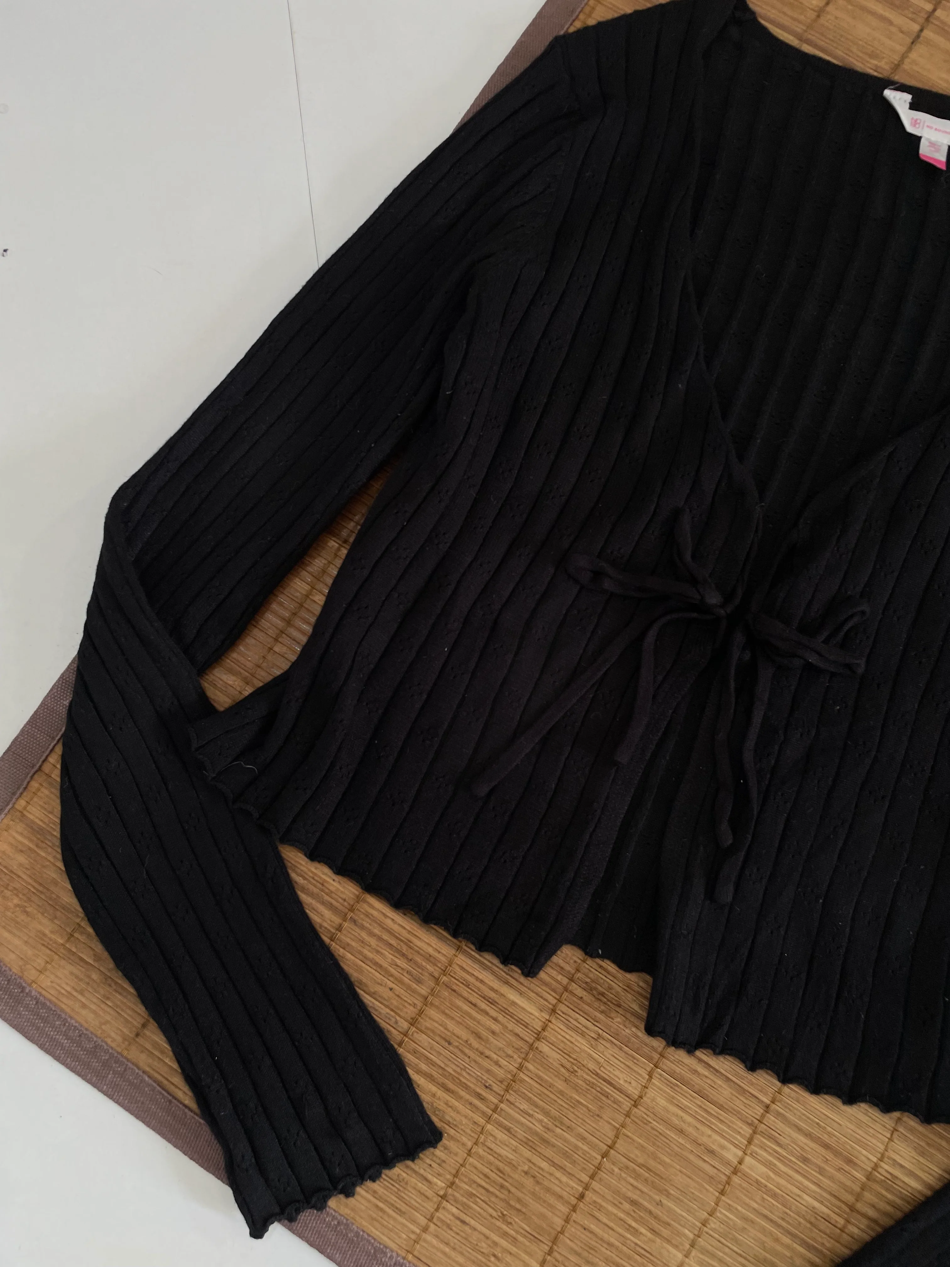 Double Knot Cozy Winter Top-Bust 40 to 42 - Image 2