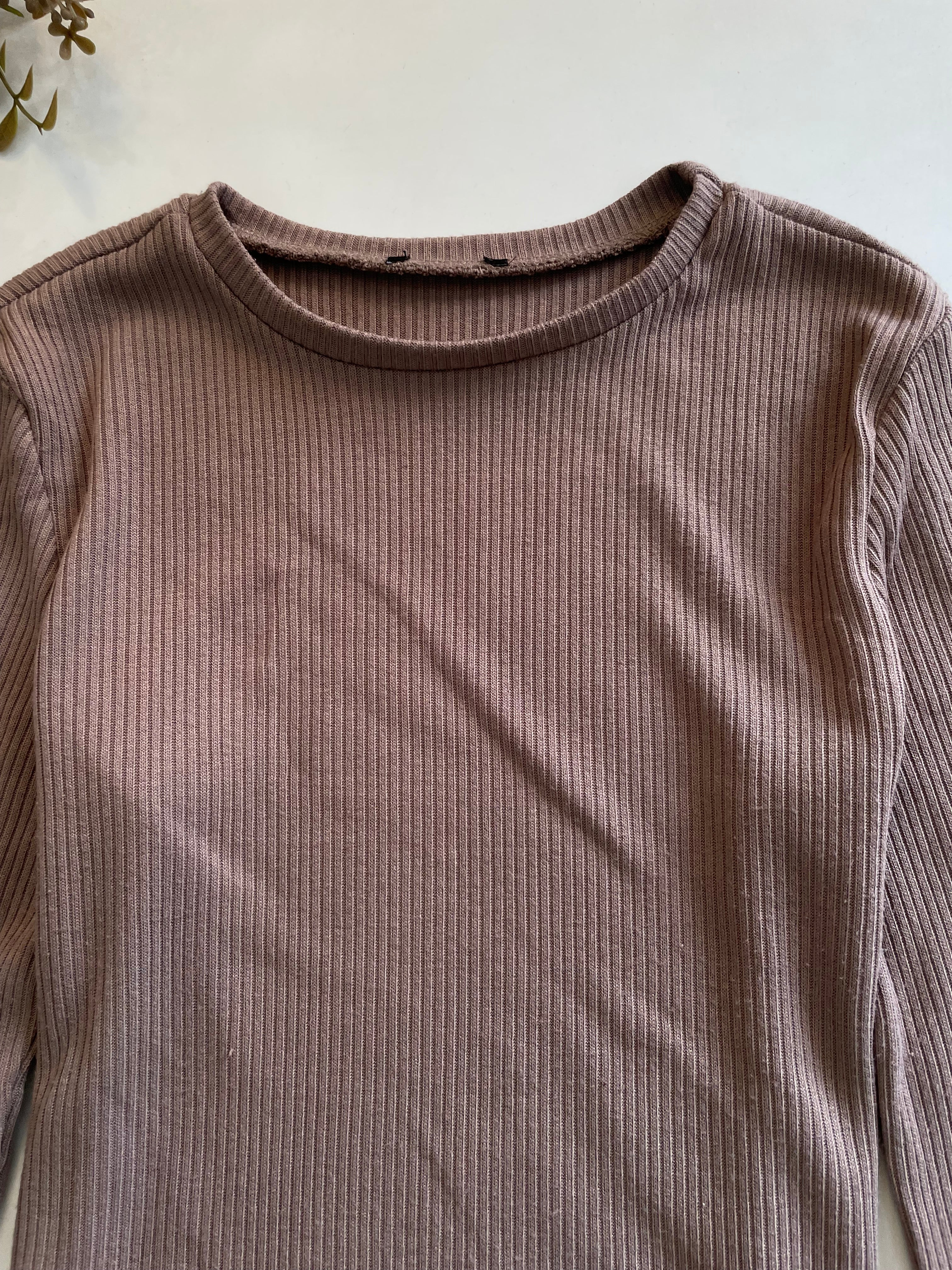 Cozy Winter Top-Bust 34 - Image 2