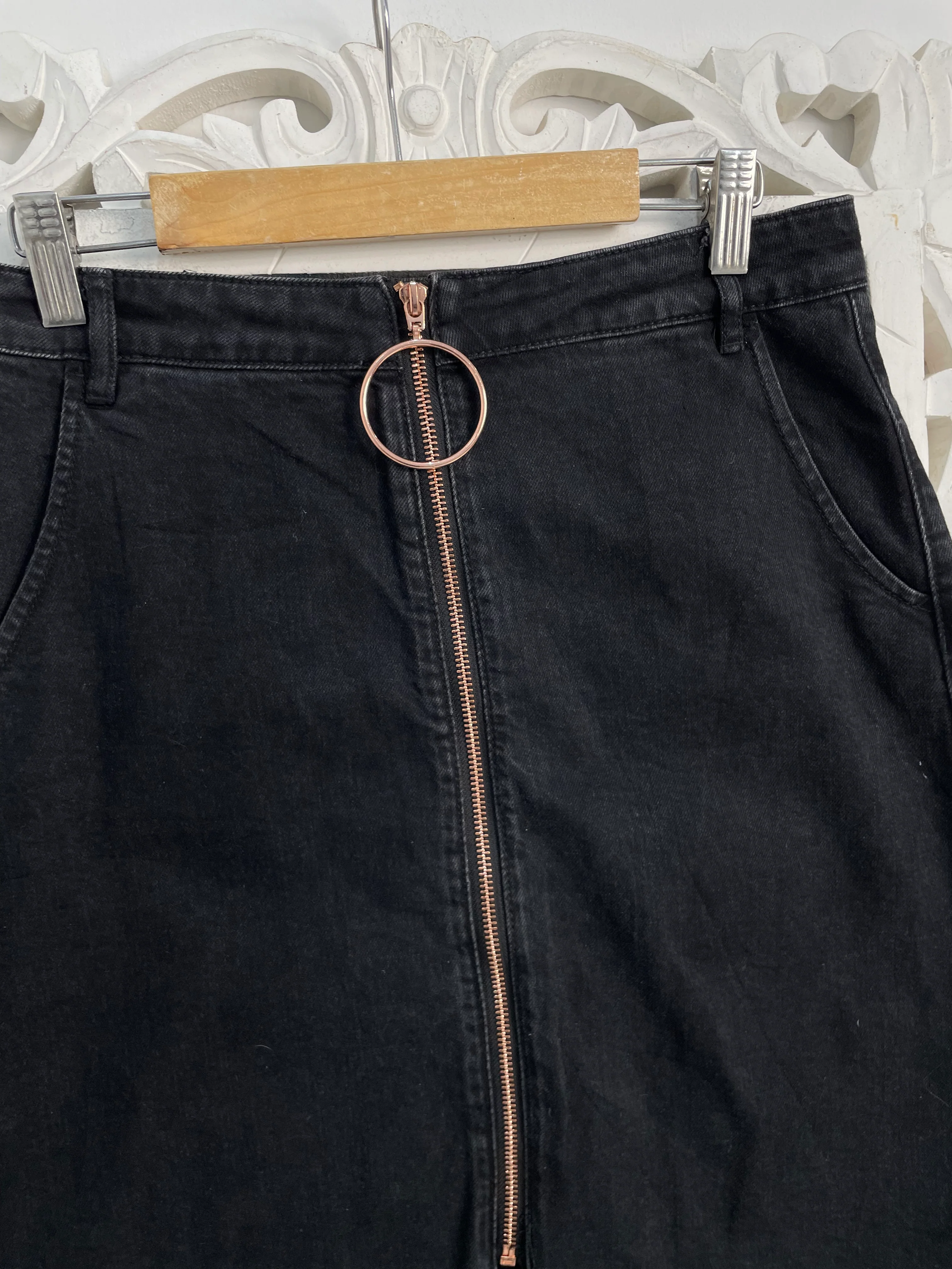 Yishion Denim Long Skirt-Waist 28 - Image 2