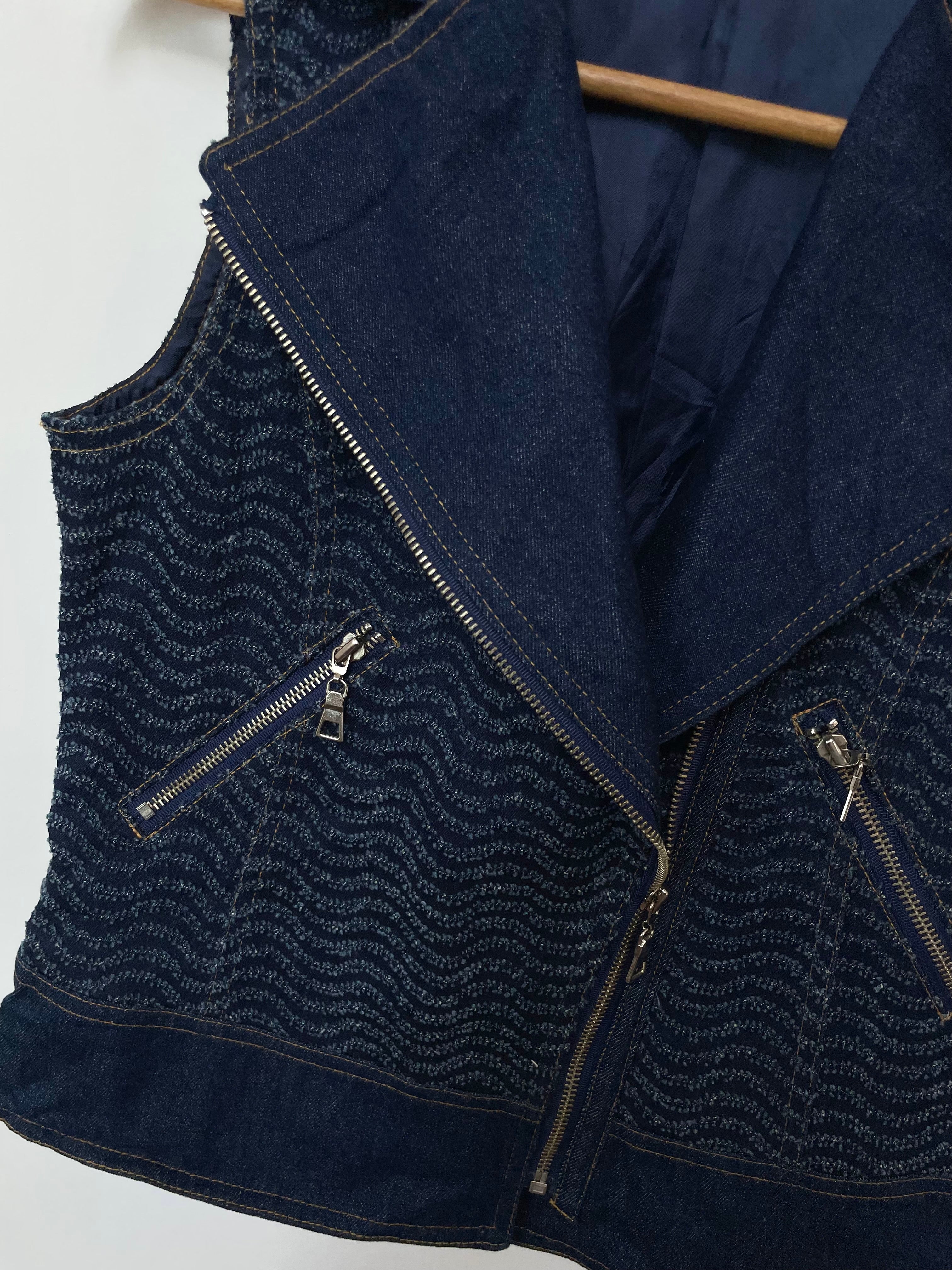 Denim Vest-Bust 36 - Image 3