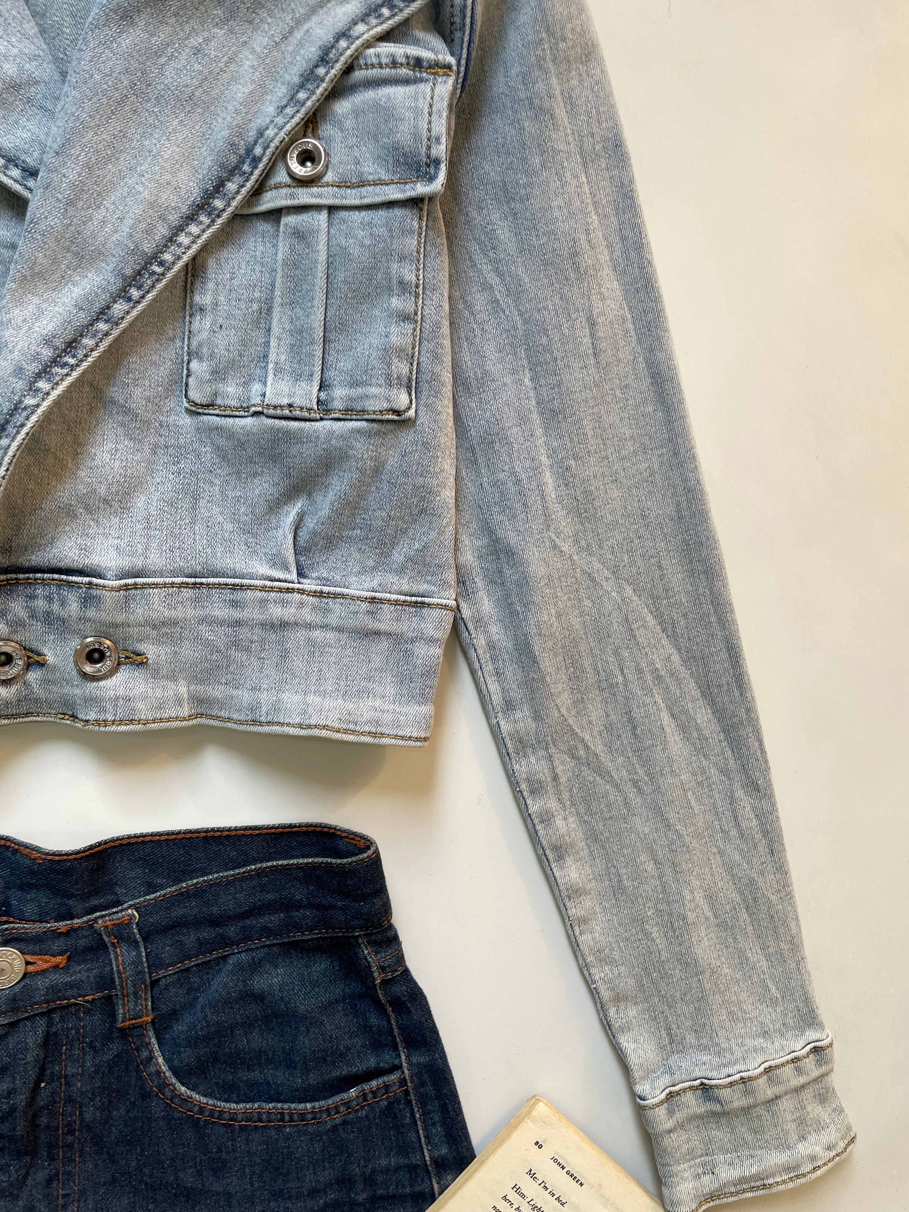 Denimwear-Chest 30 - Image 2
