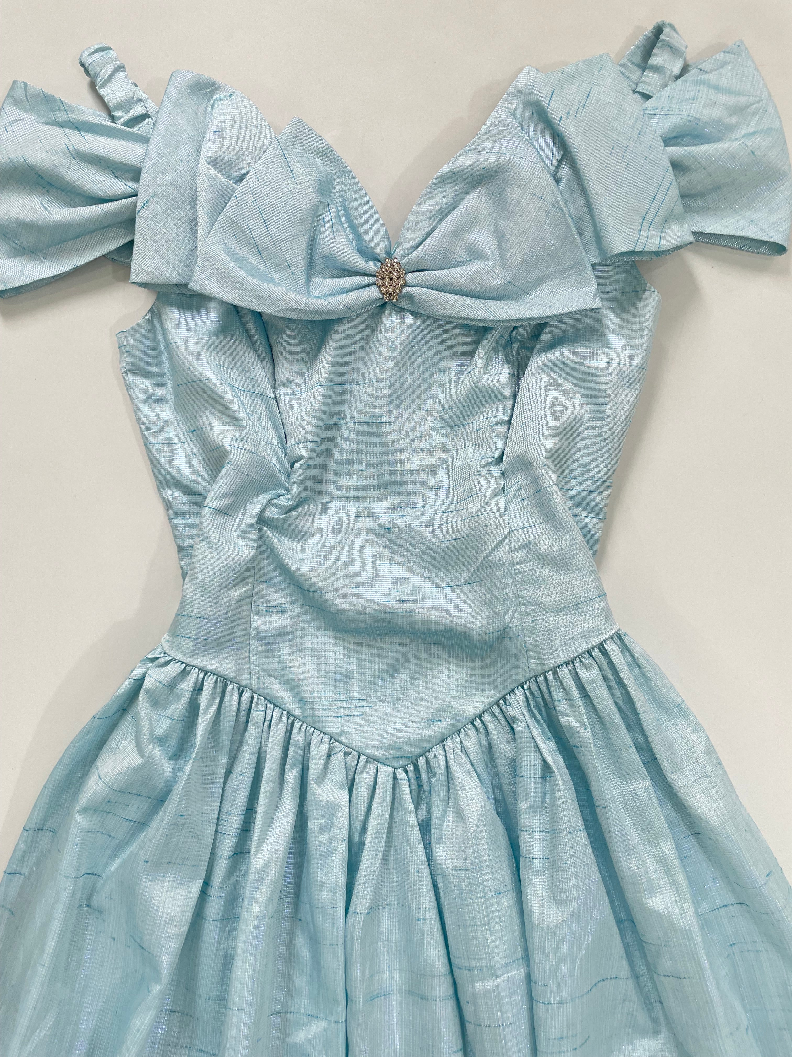 Dress-Bust 34 - Image 2