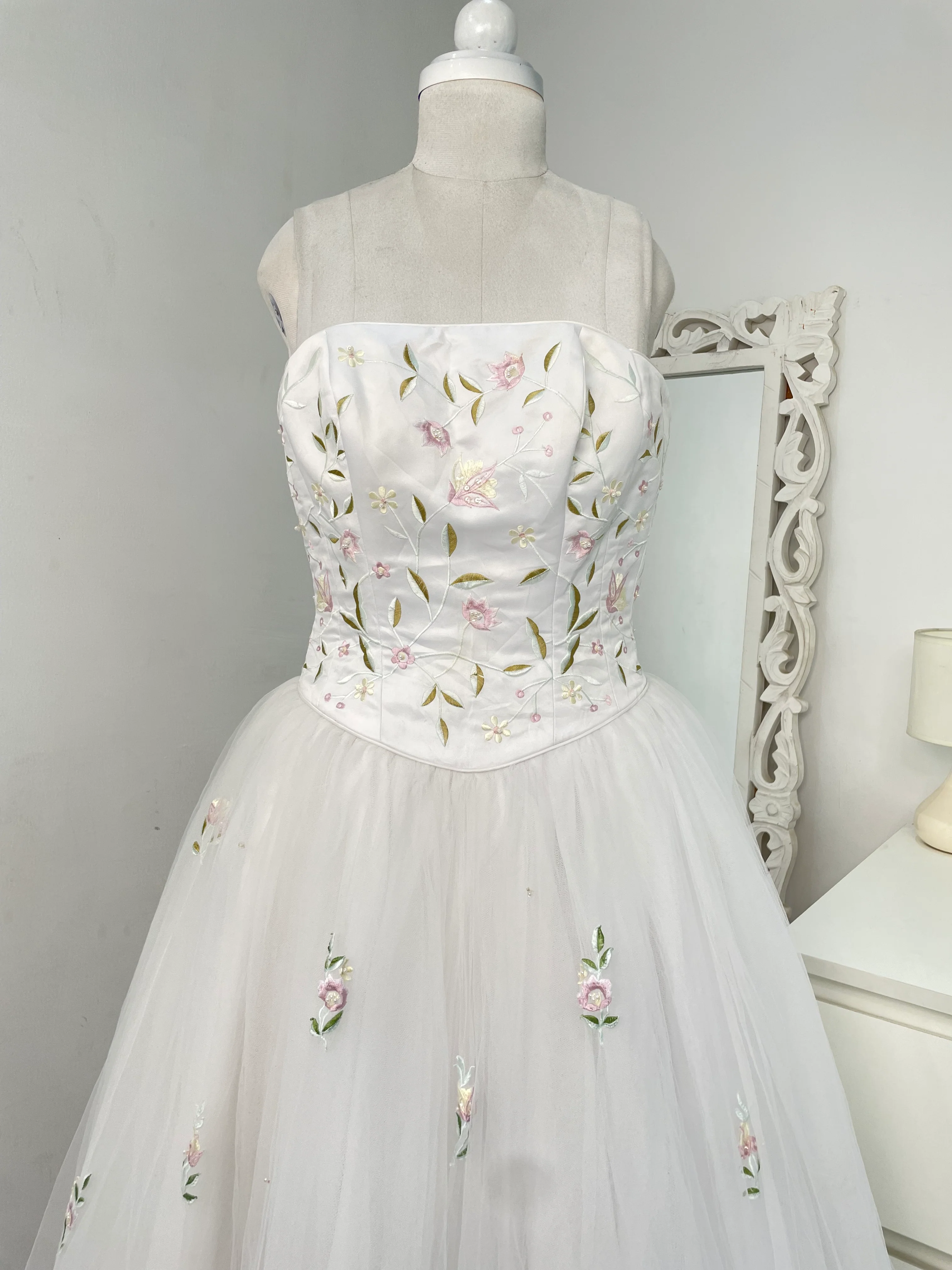 Embroidered Tulle Dress-Bust 30 - Image 2