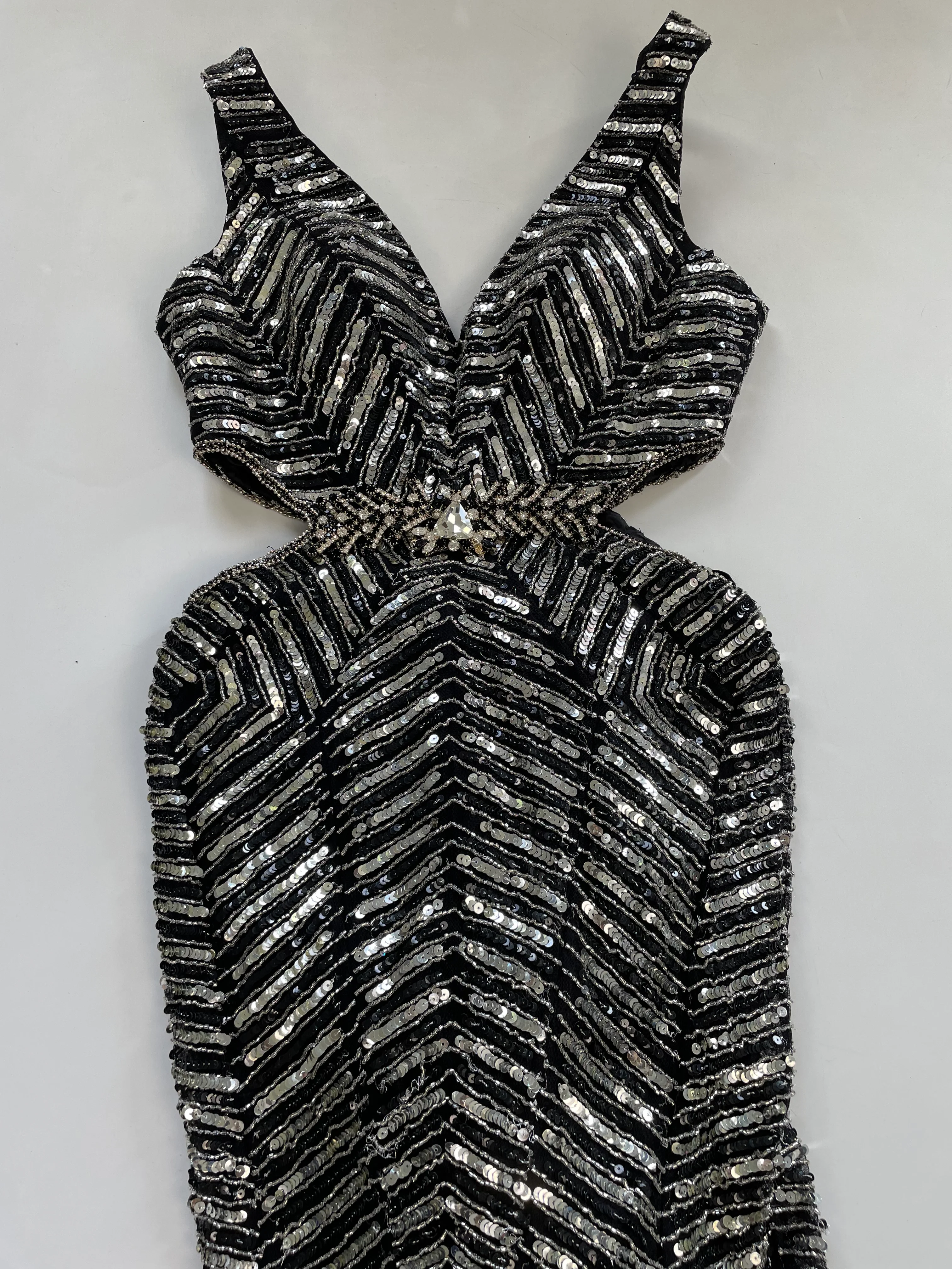 RARE Heavily Embroidered Mermaid Cut Dress-Bust 32 - Image 2