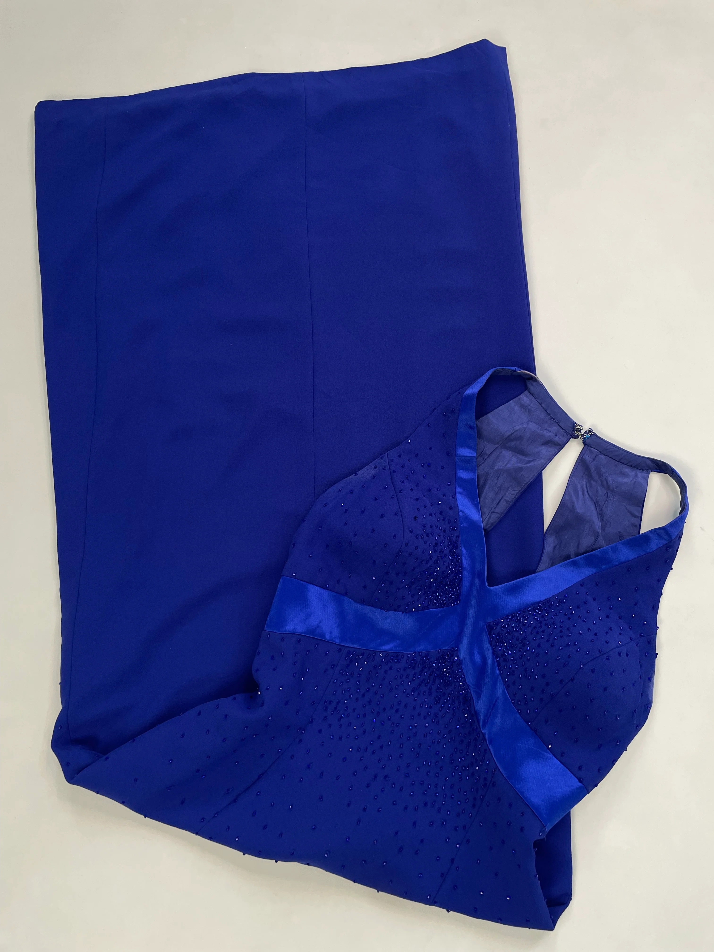 Dress-Bust 34 - Image 3