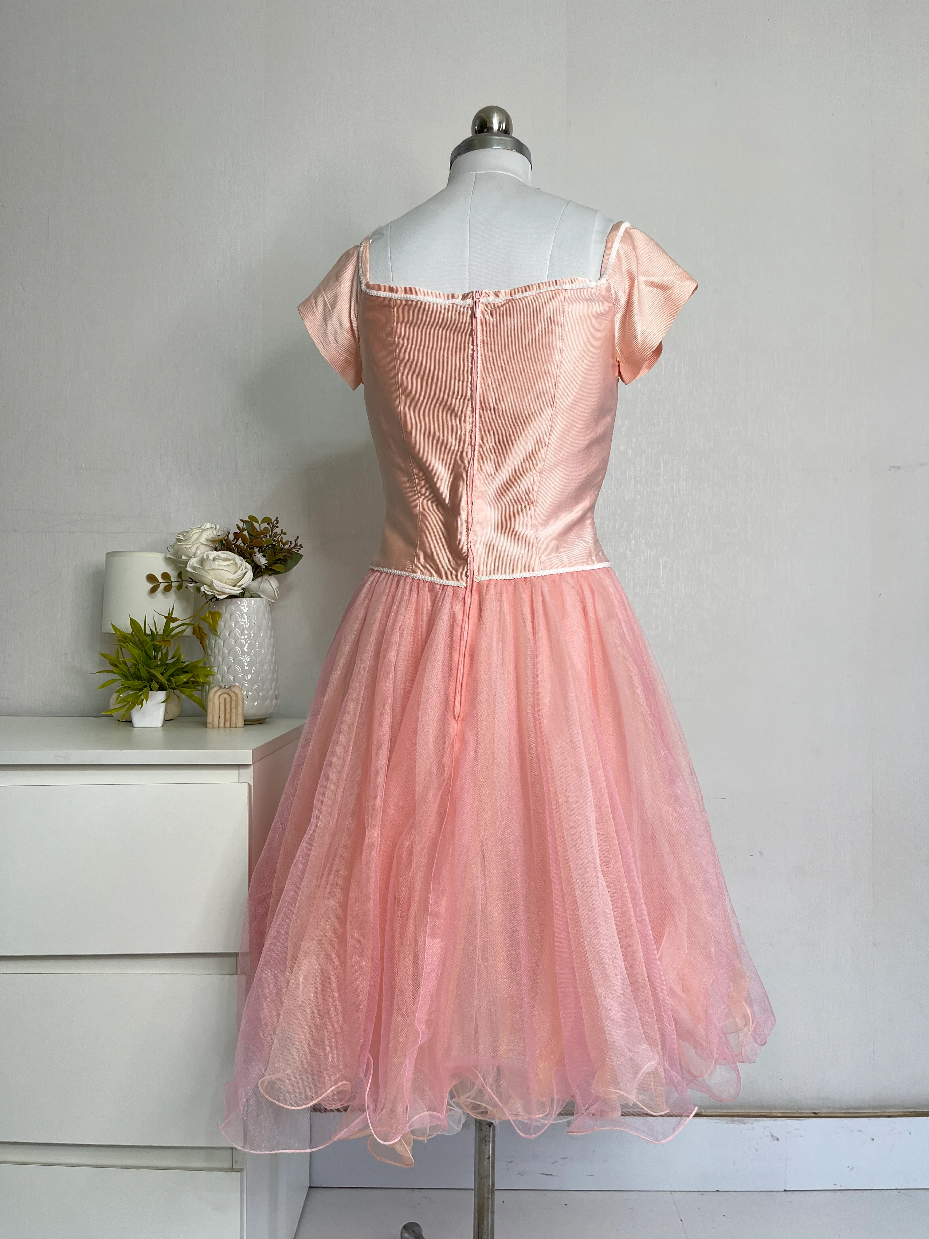 VERA MONT DRESS - BUST 32 - Image 3