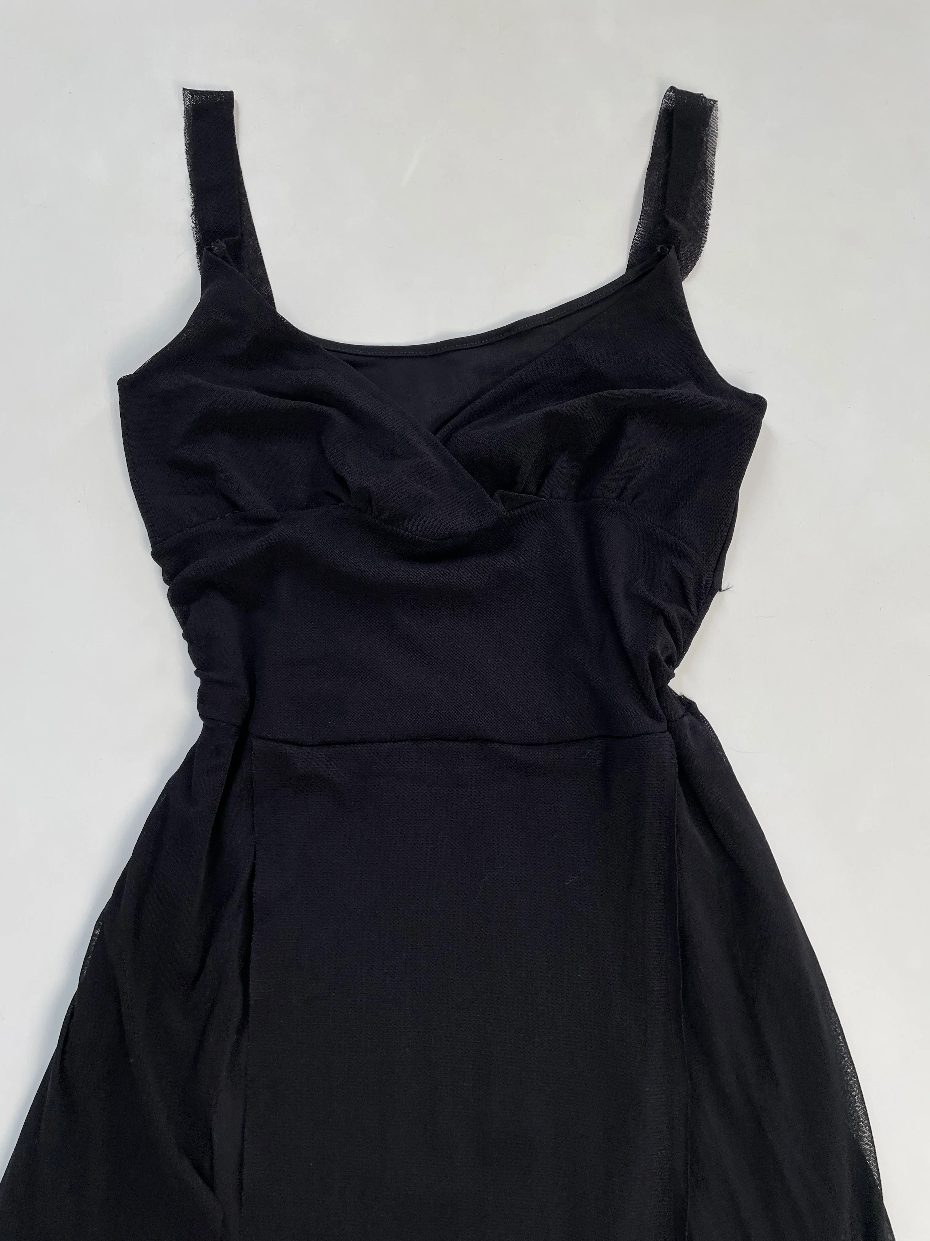 Dress-Bust 30 to 32 - Image 2