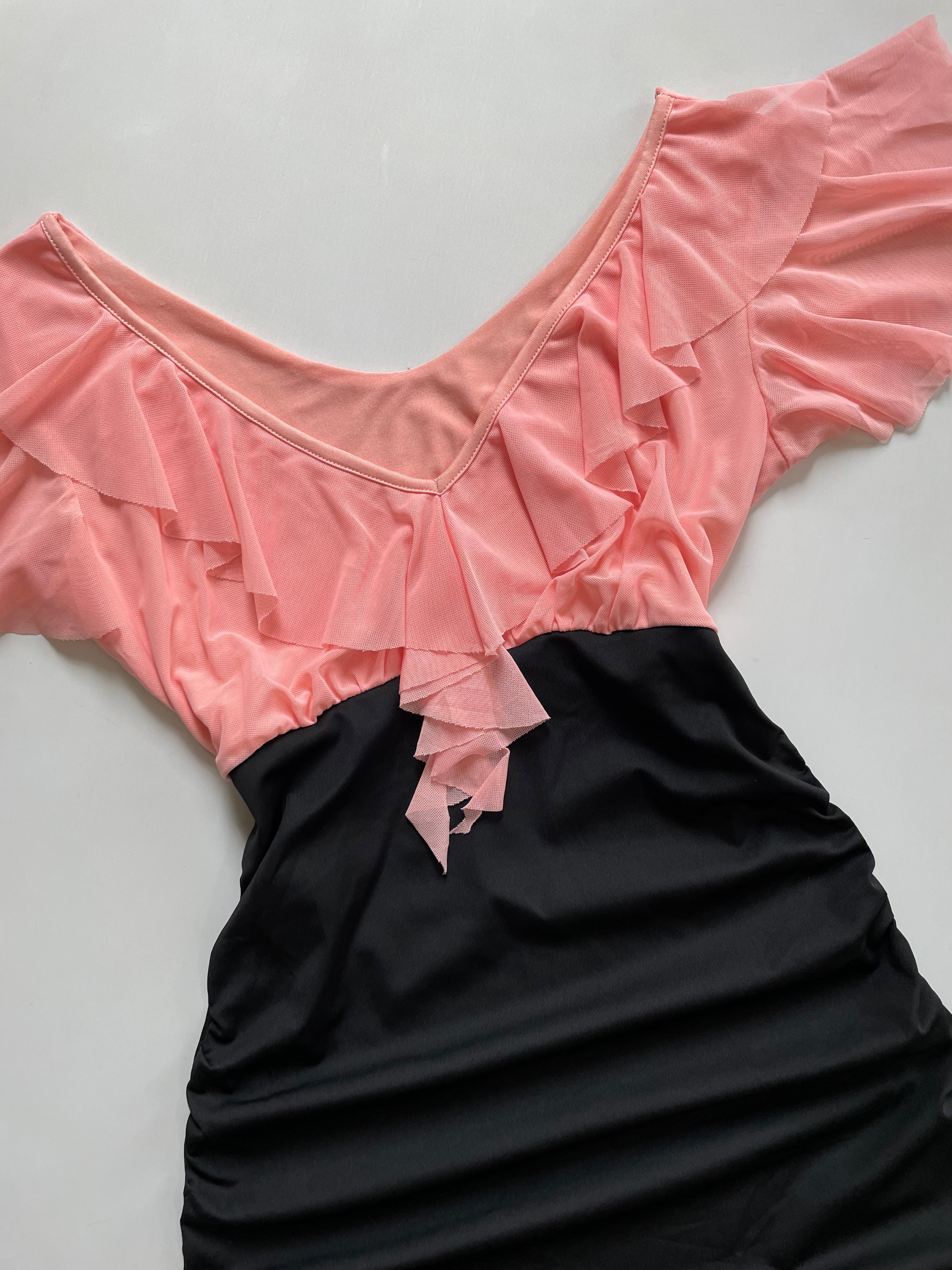 Dress-Bust 30 to 32 - Image 2