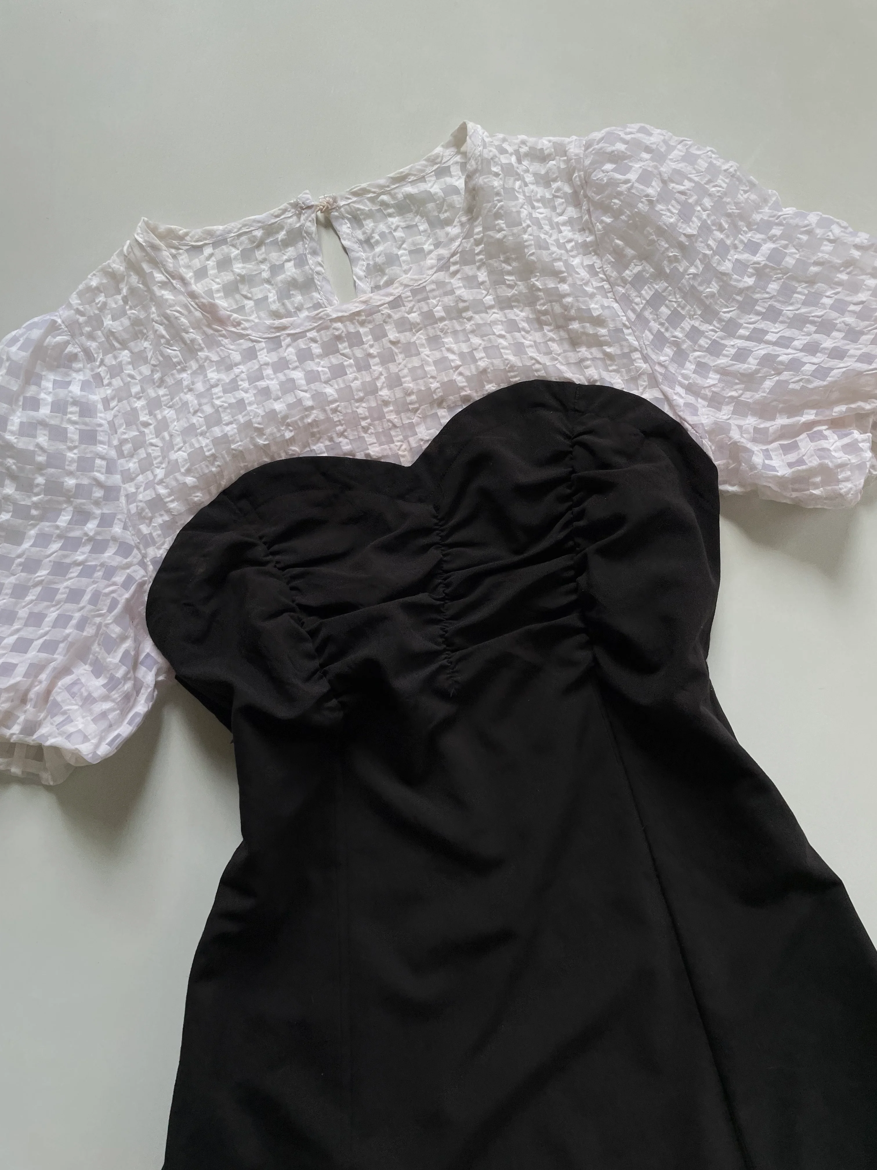Dress-Bust 32 - Image 2