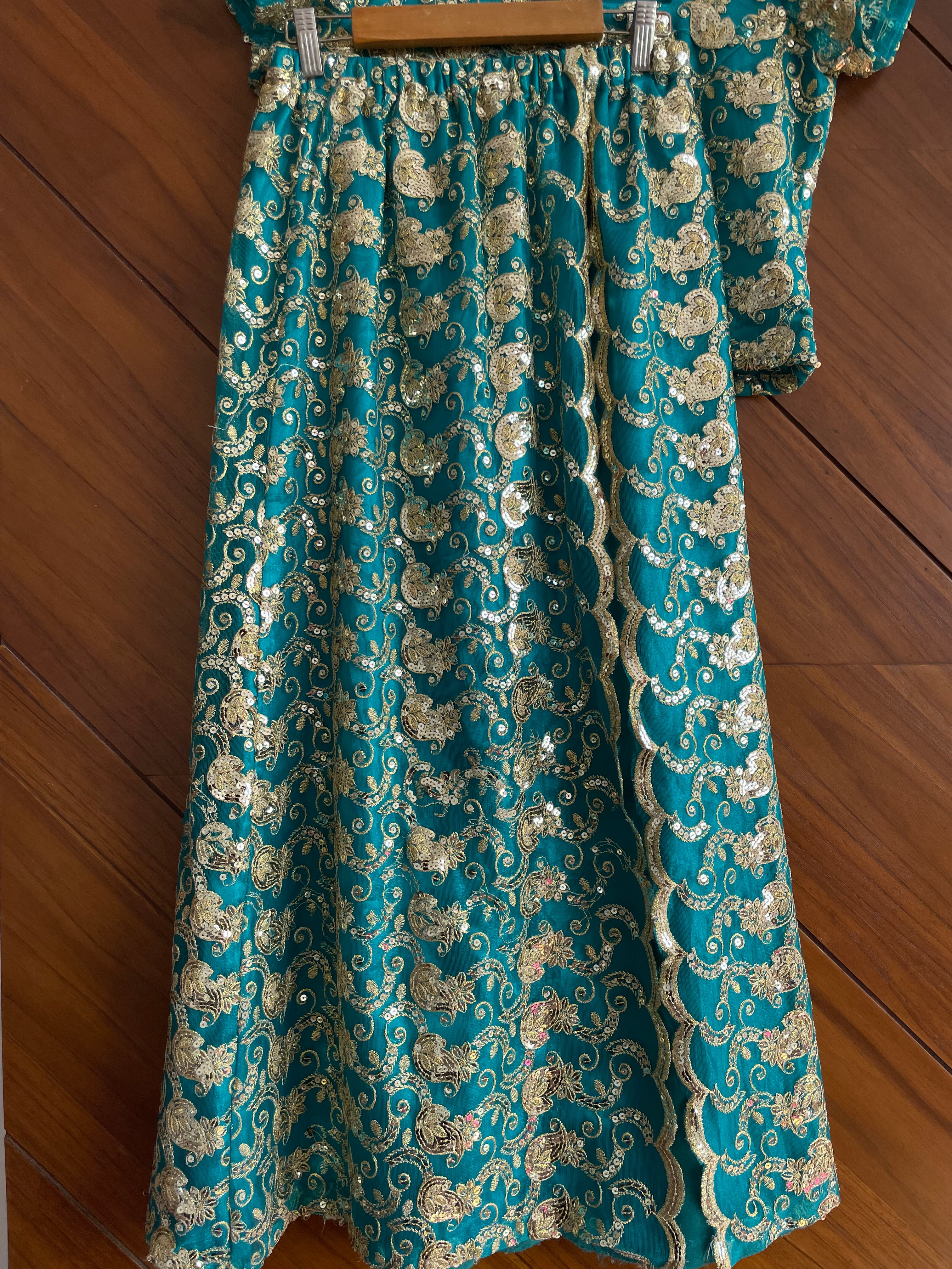 Vintage Sequin Lehenga & Choli-Bust 36 Waist 28 to 32 - Image 3