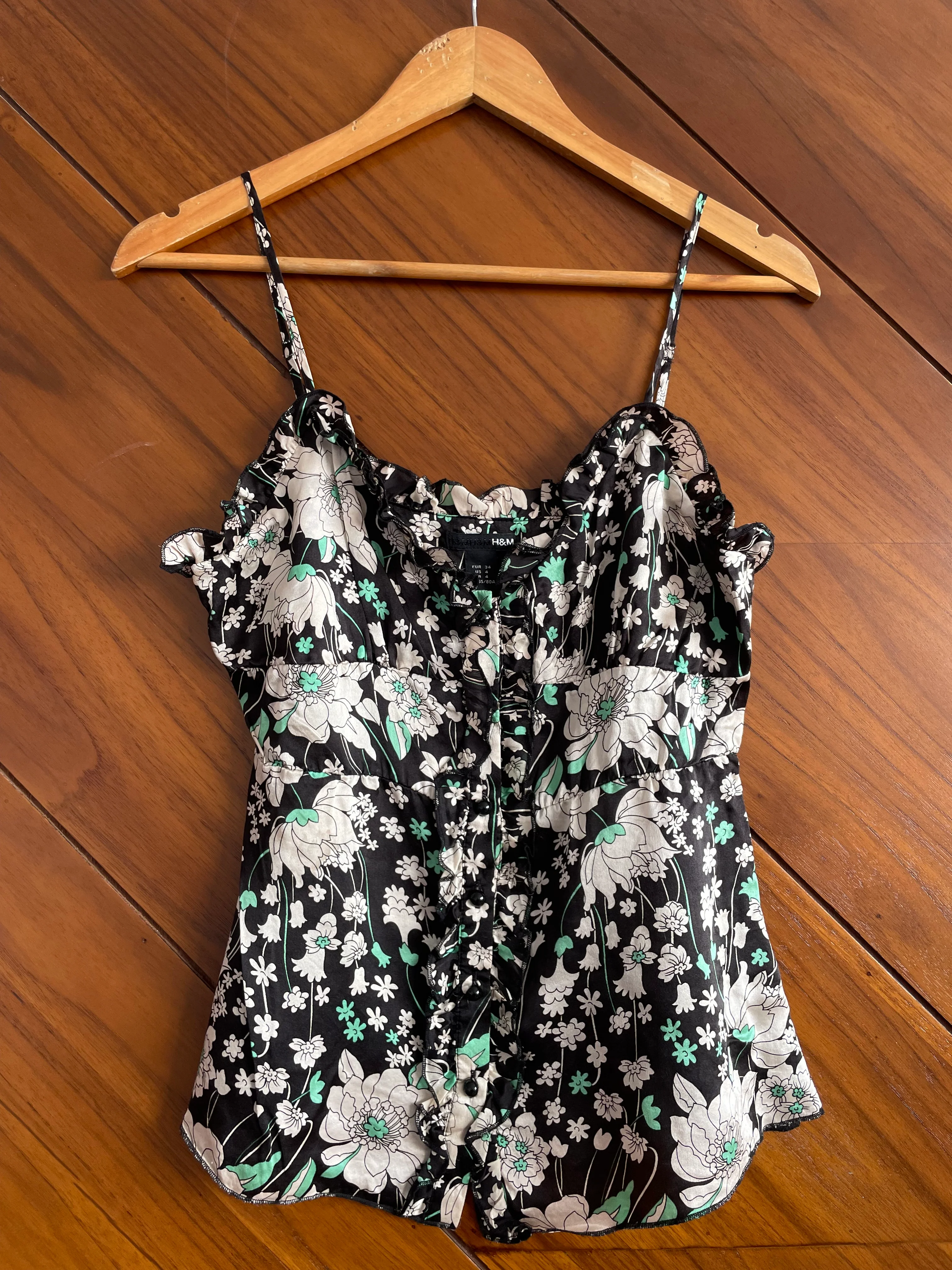 H&M Satin Top-Bust 34