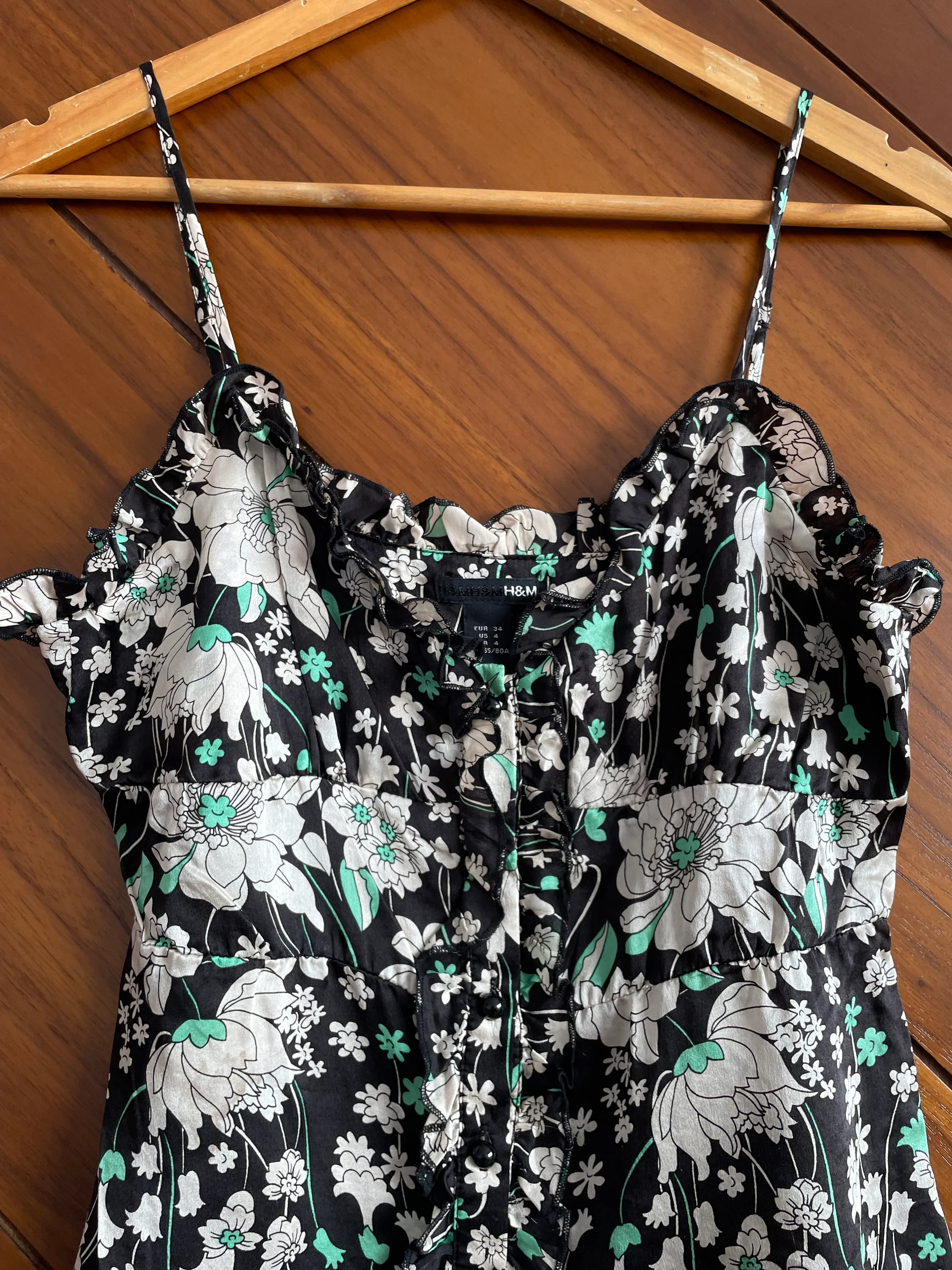 H&M Satin Top-Bust 34 - Image 2