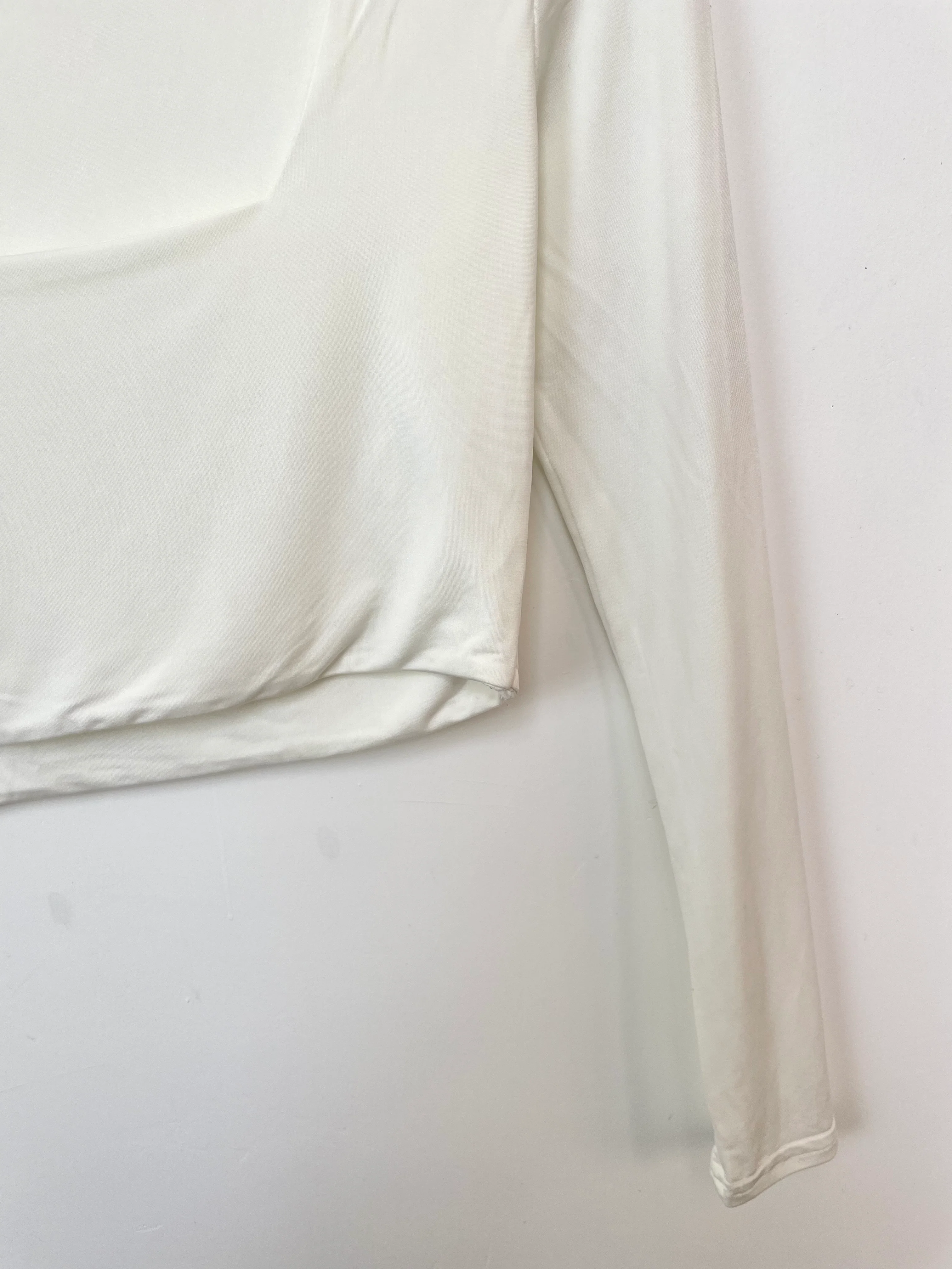 Pretty Little Thing Top-Bust 34 to 36 - Image 3