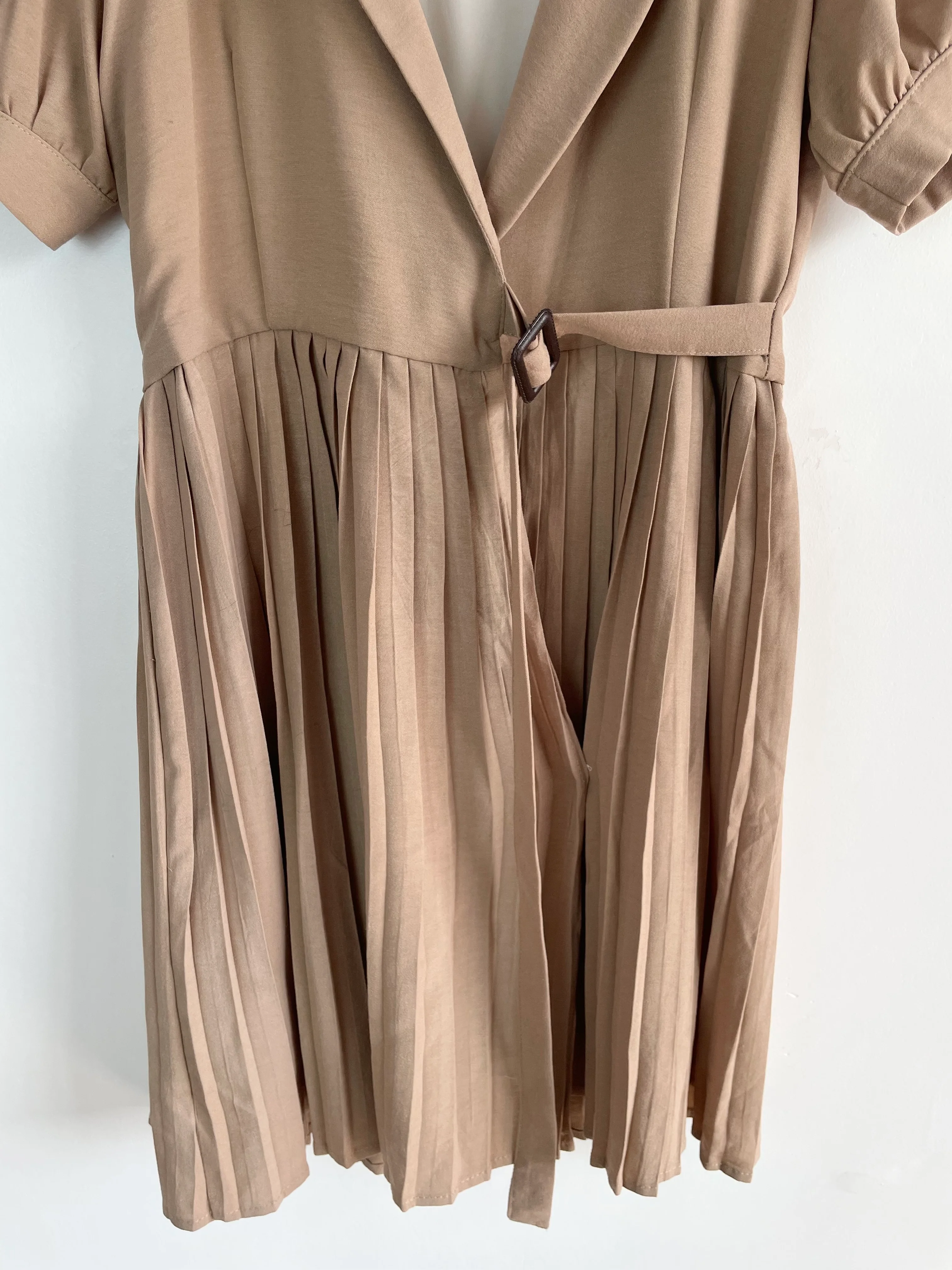 Dress-Bust 32 - Image 3