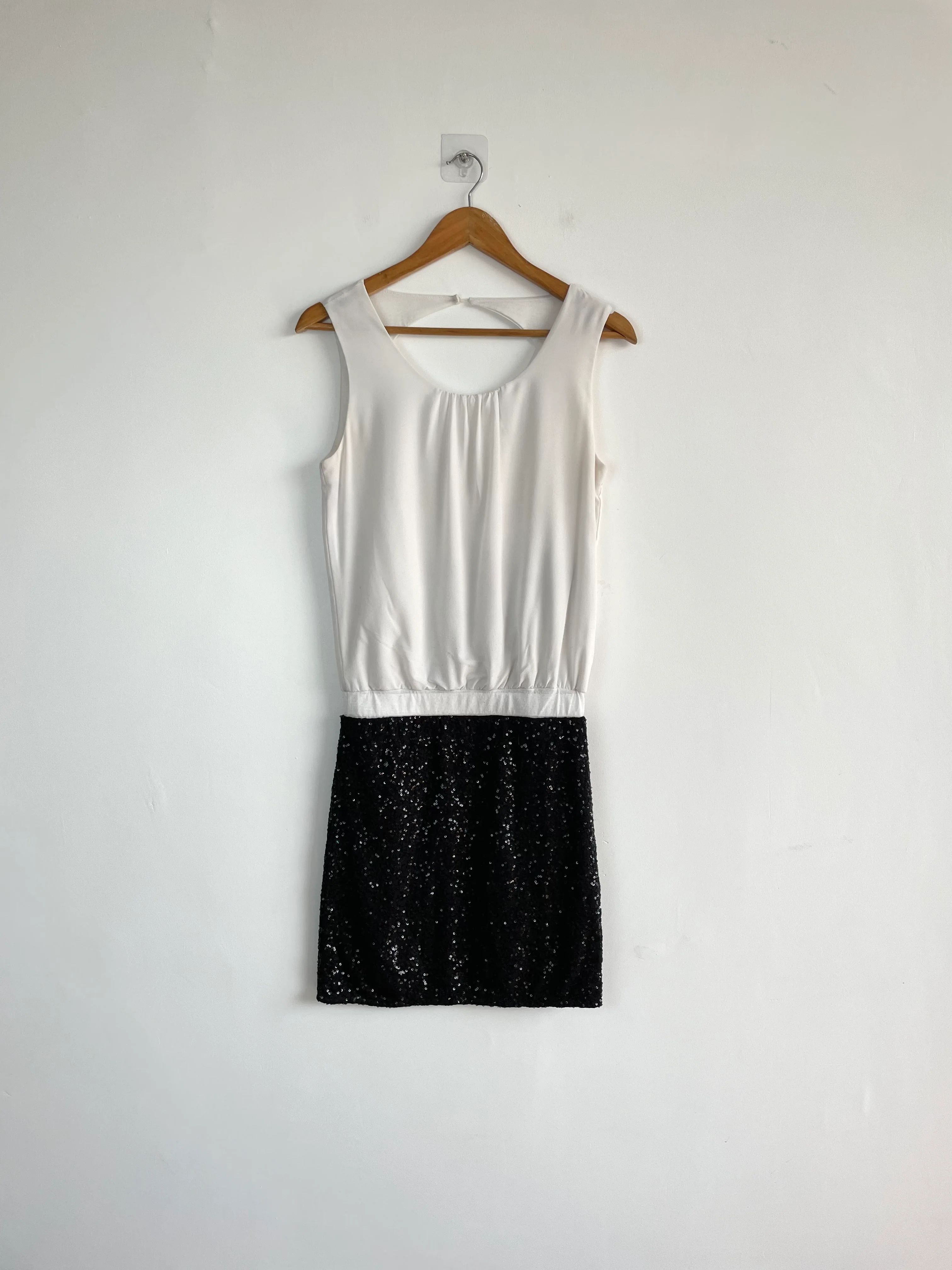 Only Vintage Sequin Dress-Bust 36