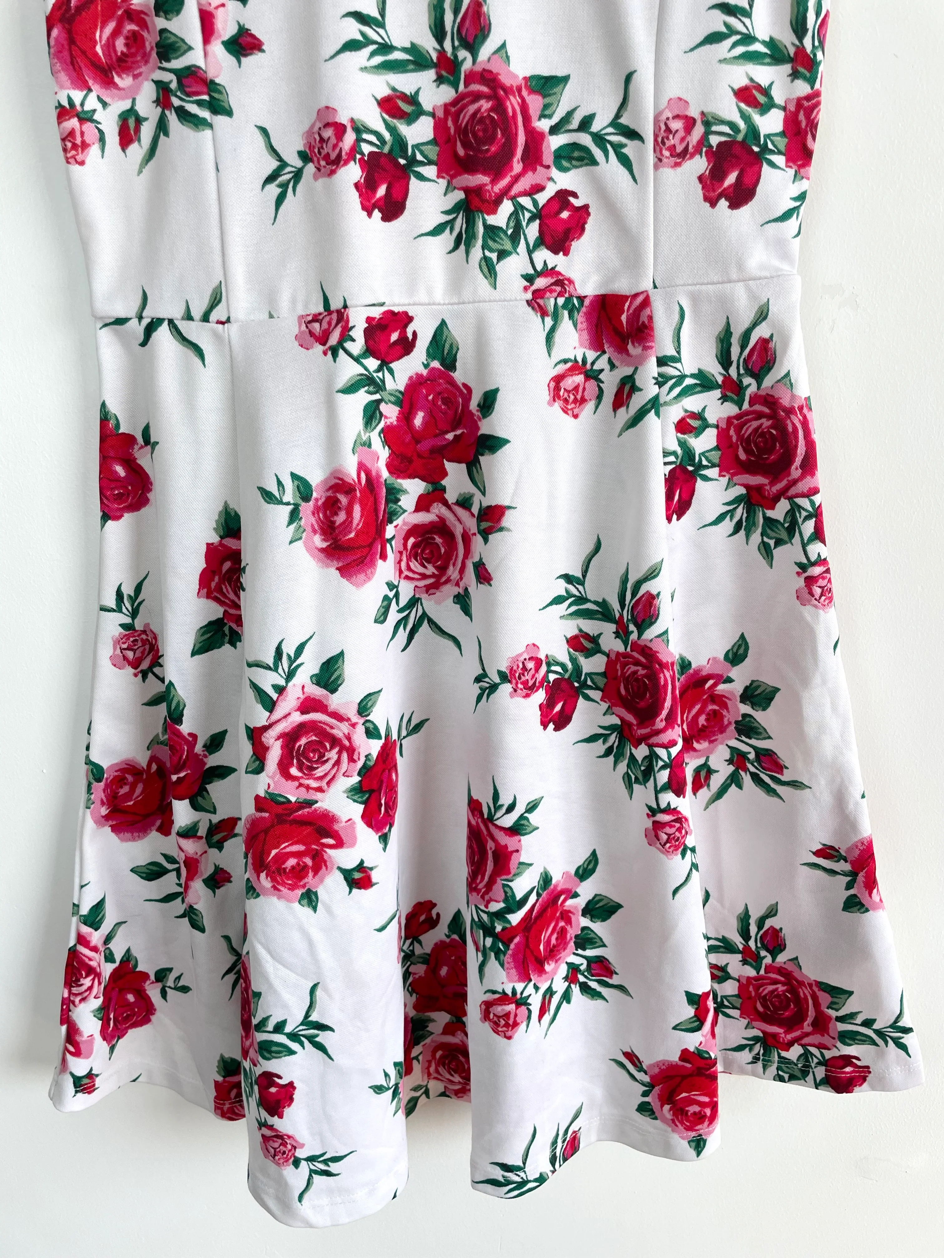 H&M Floral Dress-Bust 32 - Image 3
