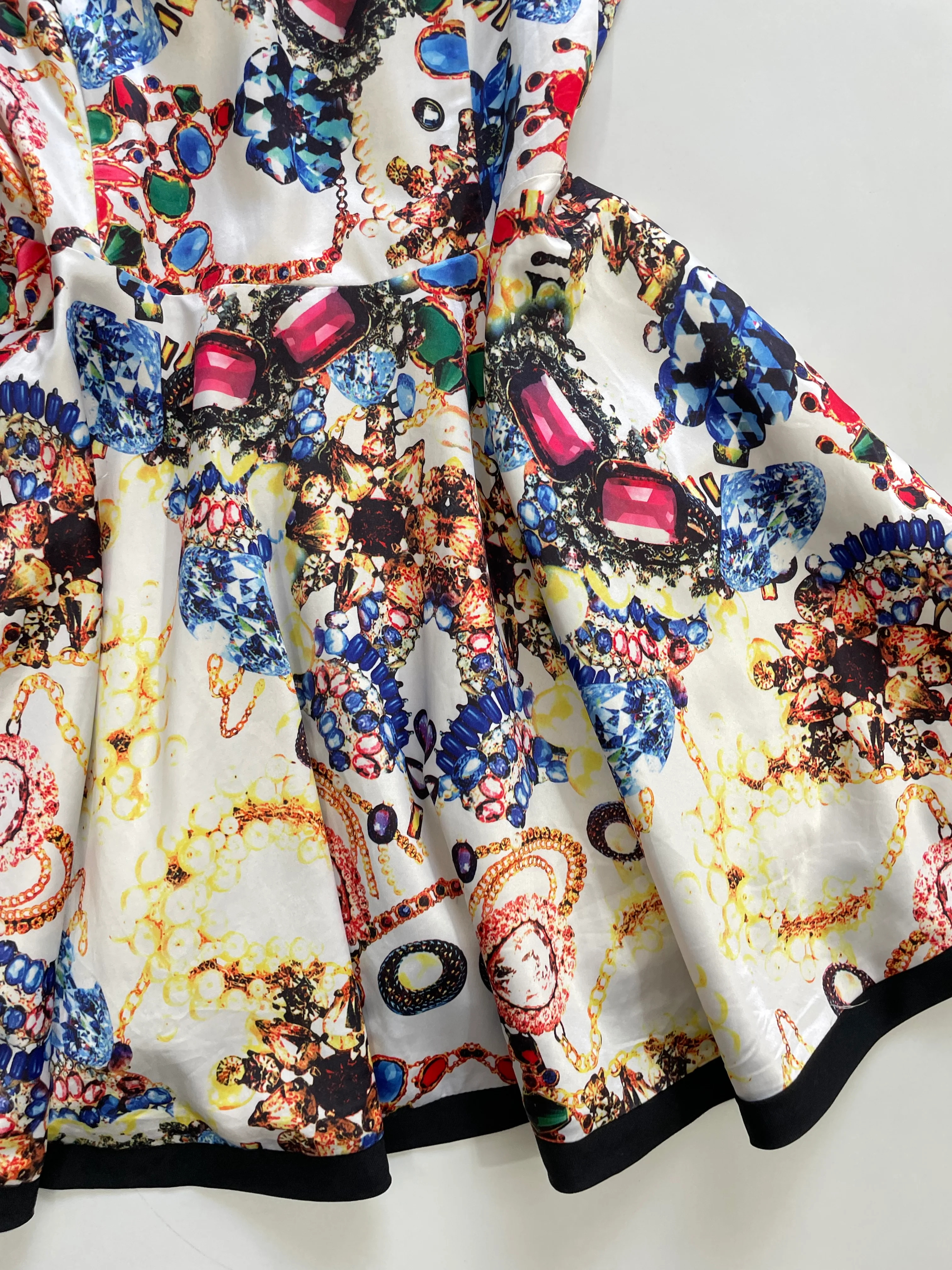 Dress-Bust 34 - Image 3