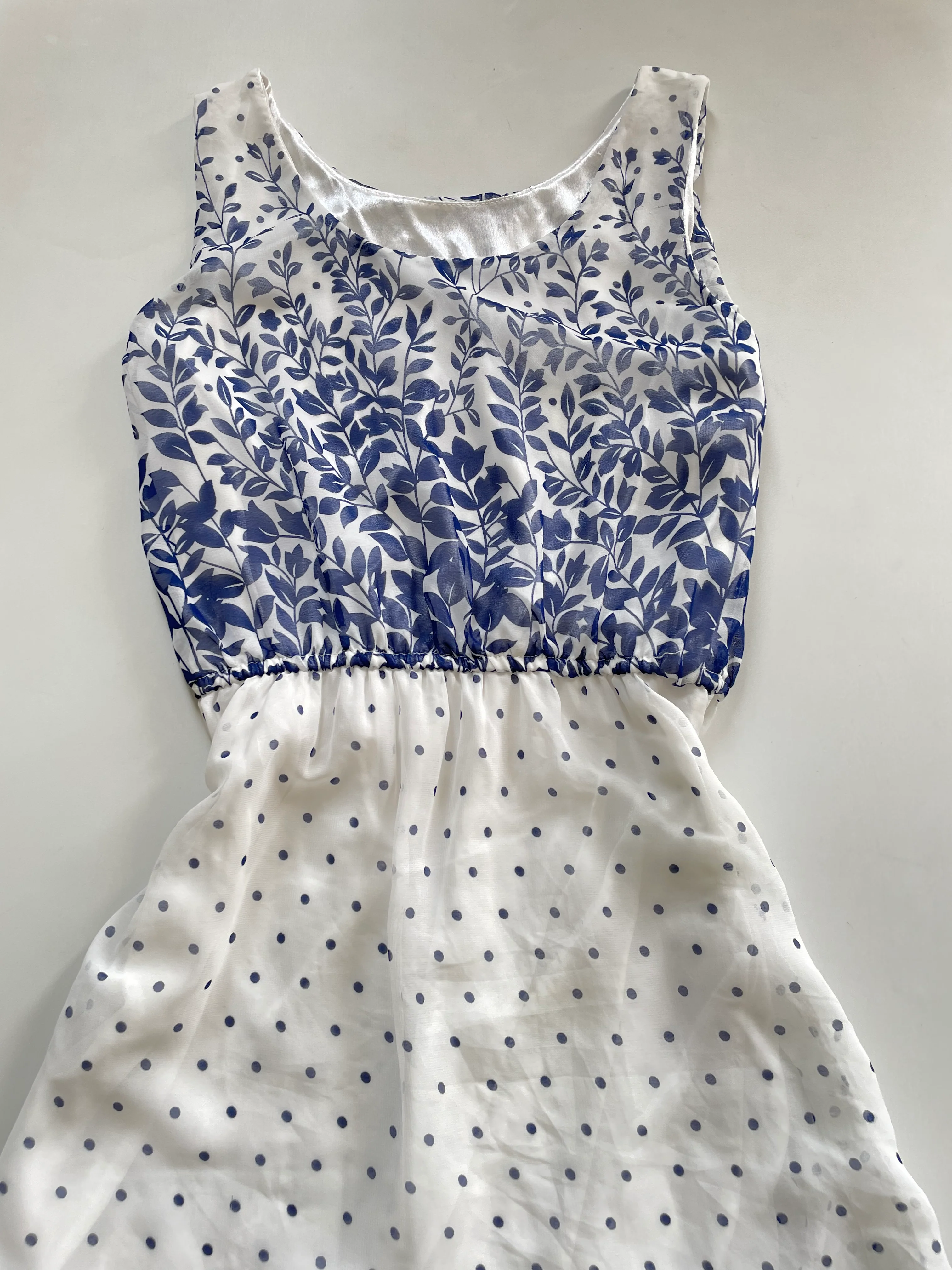 Dress-Bust 32 - Image 2